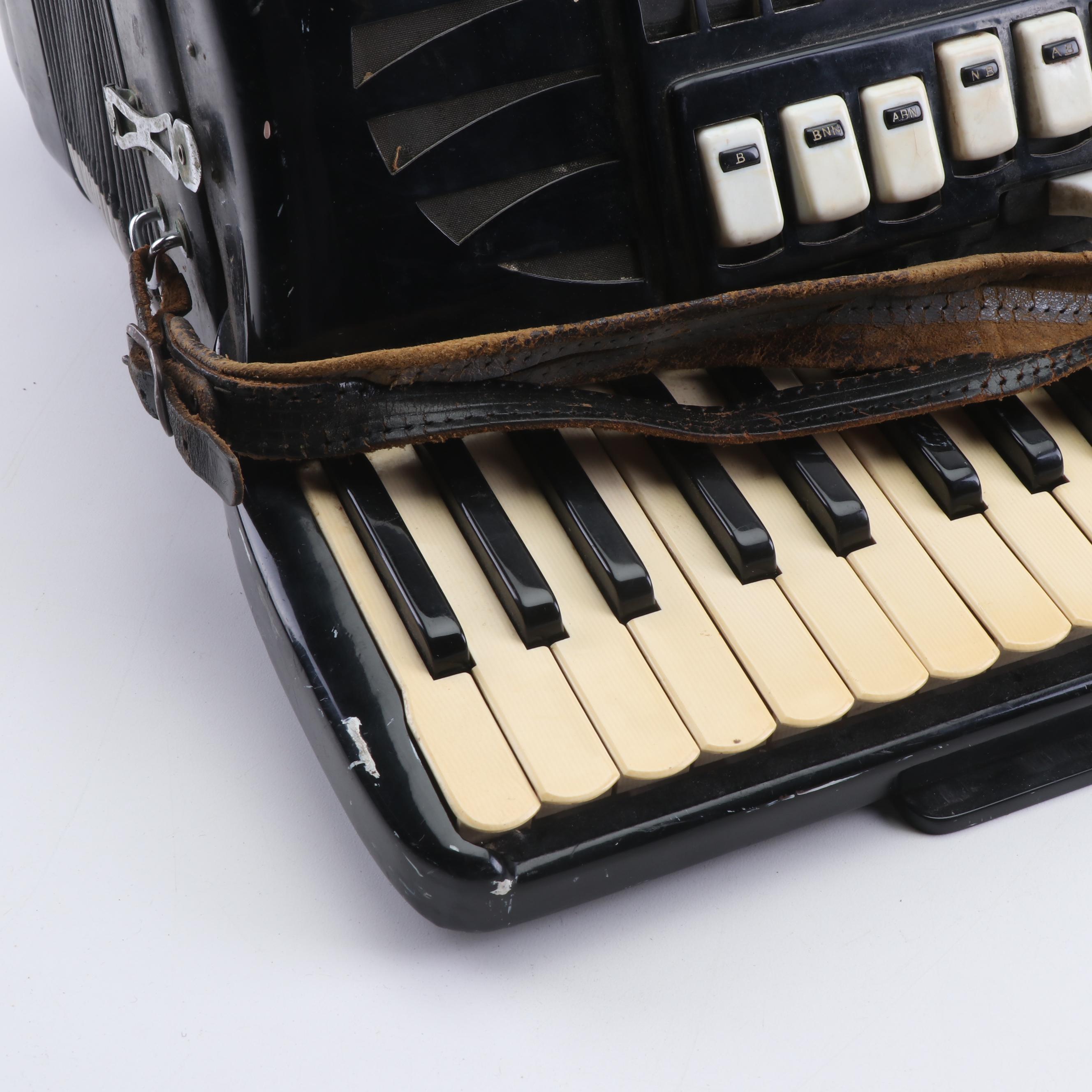 Vintage Excelsior Professional Model Accordian