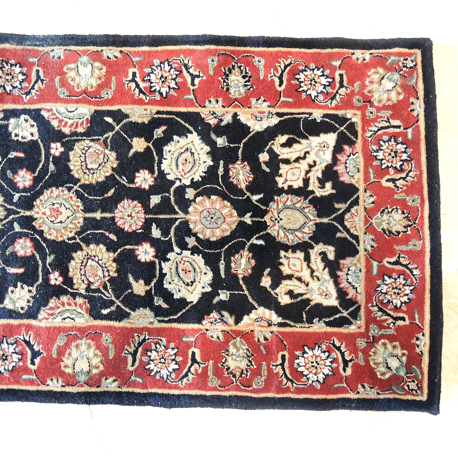 Tufted Nourison 2000 Silk and Wool Carpet Runner