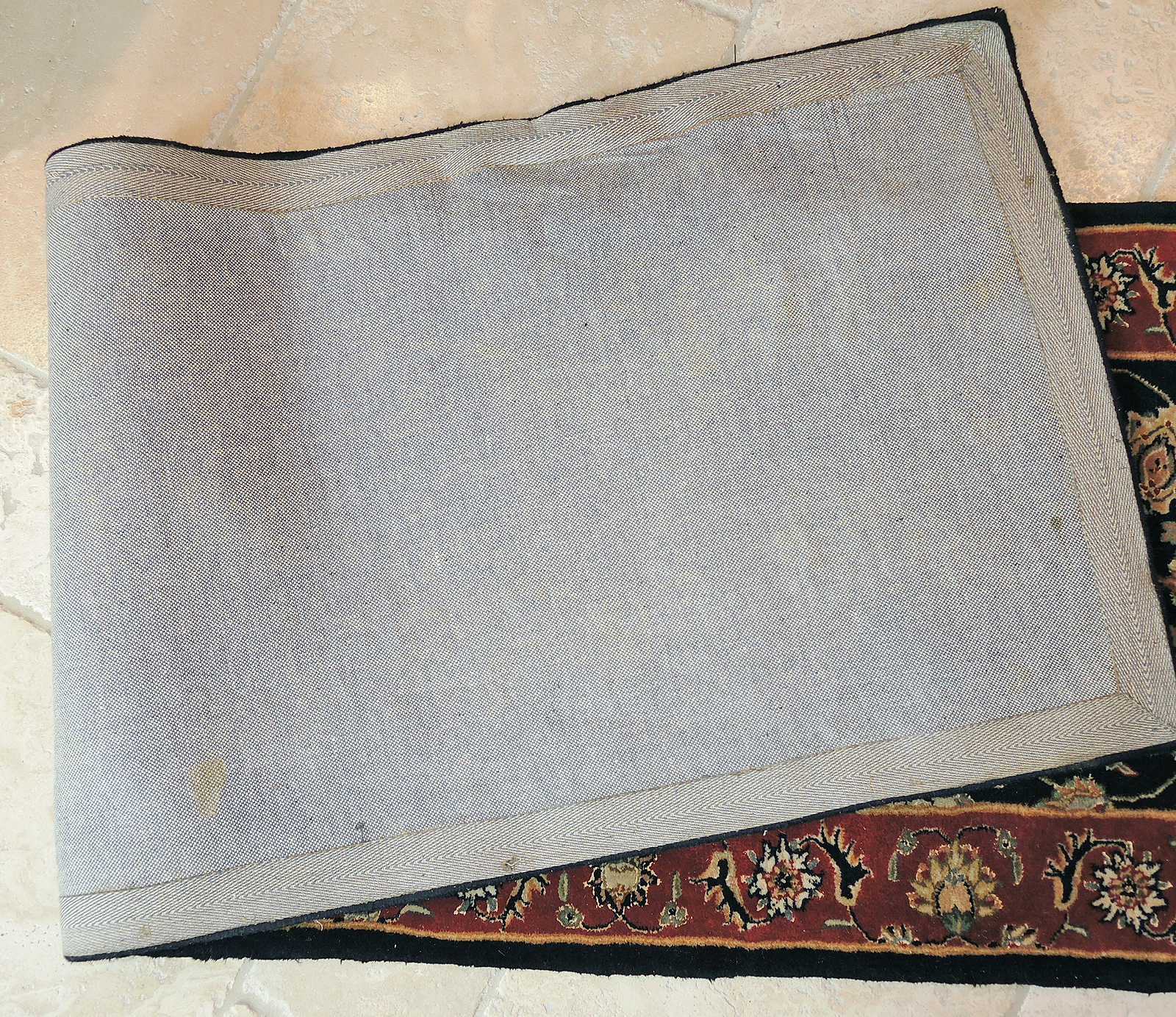 Tufted Nourison 2000 Silk and Wool Carpet Runner