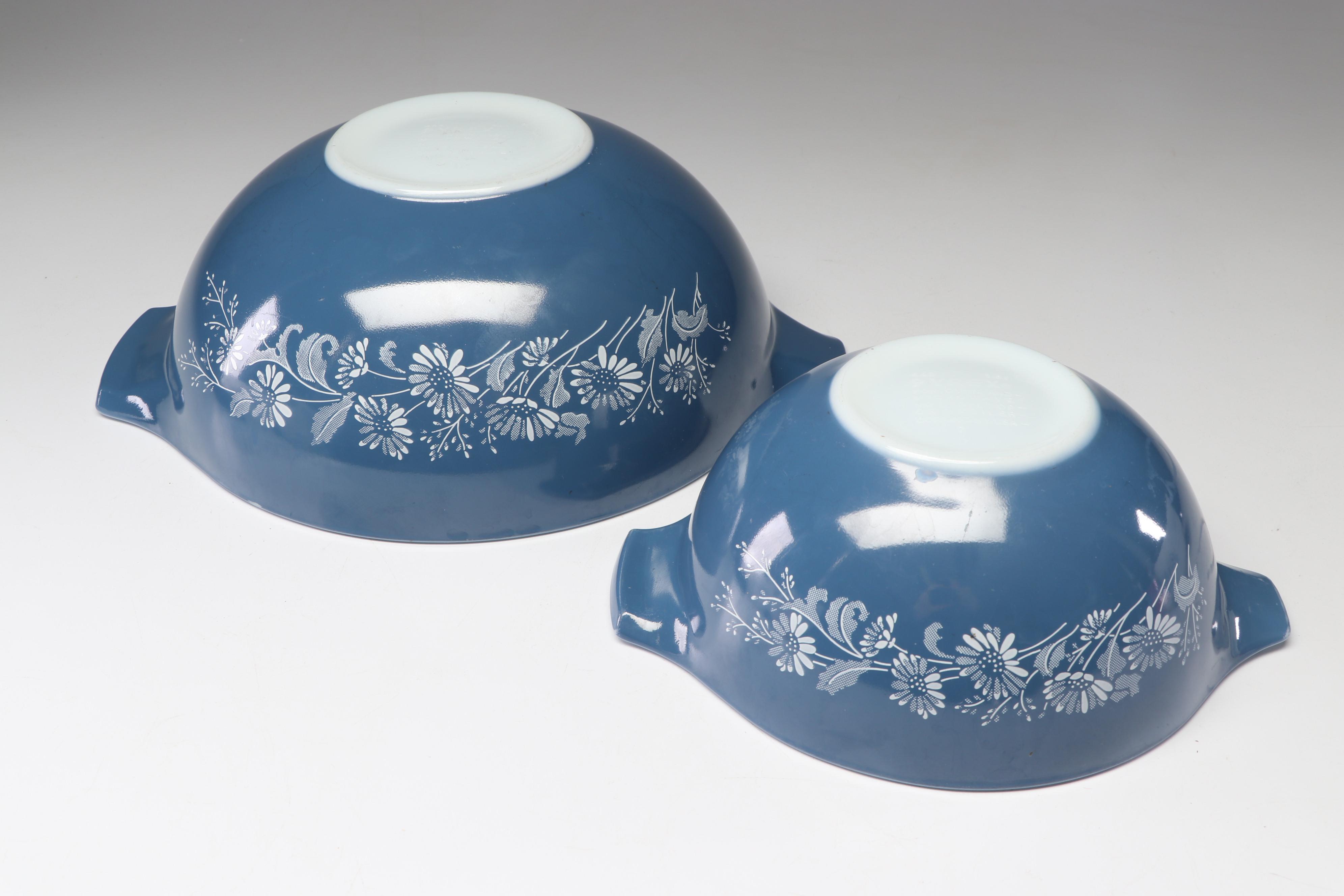 Pyrex Blue and White "Colonial Mist" Cinderella Nesting Mixing Bowls, 1980s