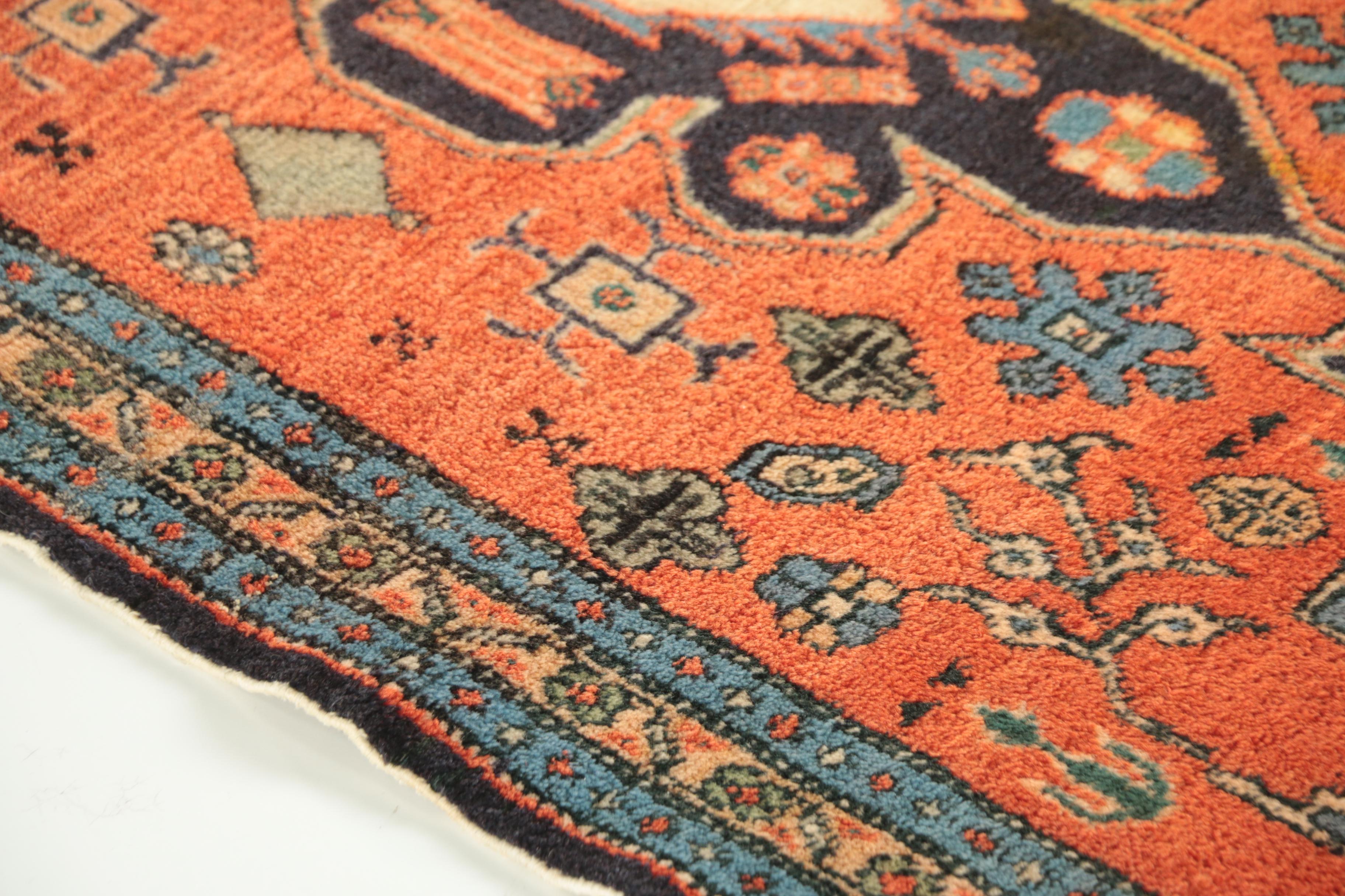 Hand-Knotted Persian Heriz Wool Accent Rug From Woodward & Lothrop