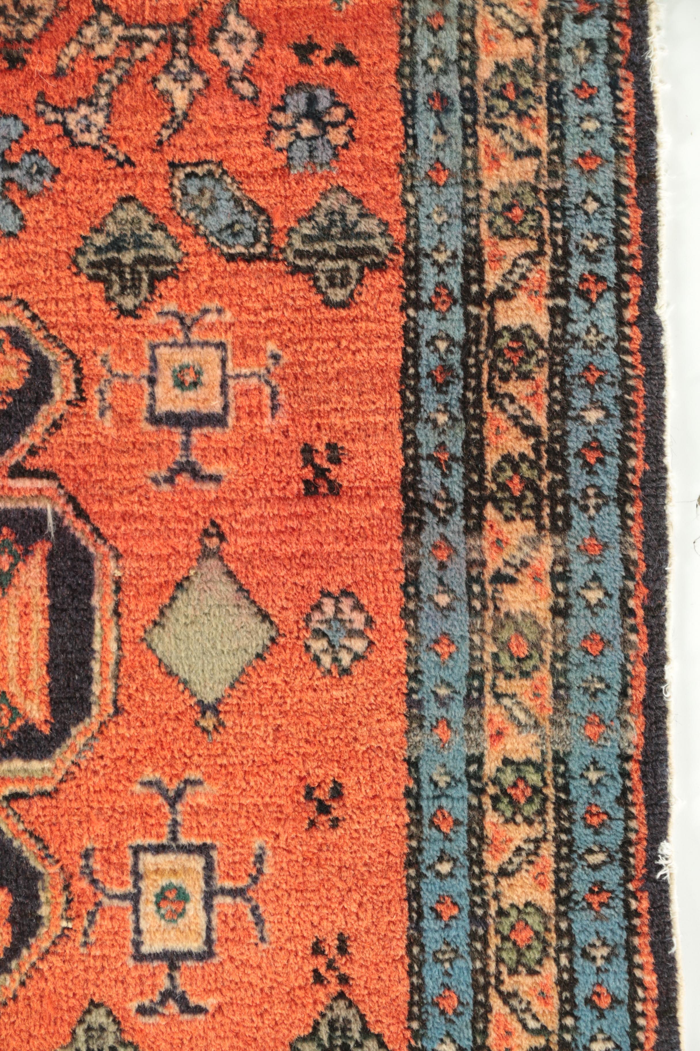 Hand-Knotted Persian Heriz Wool Accent Rug From Woodward & Lothrop