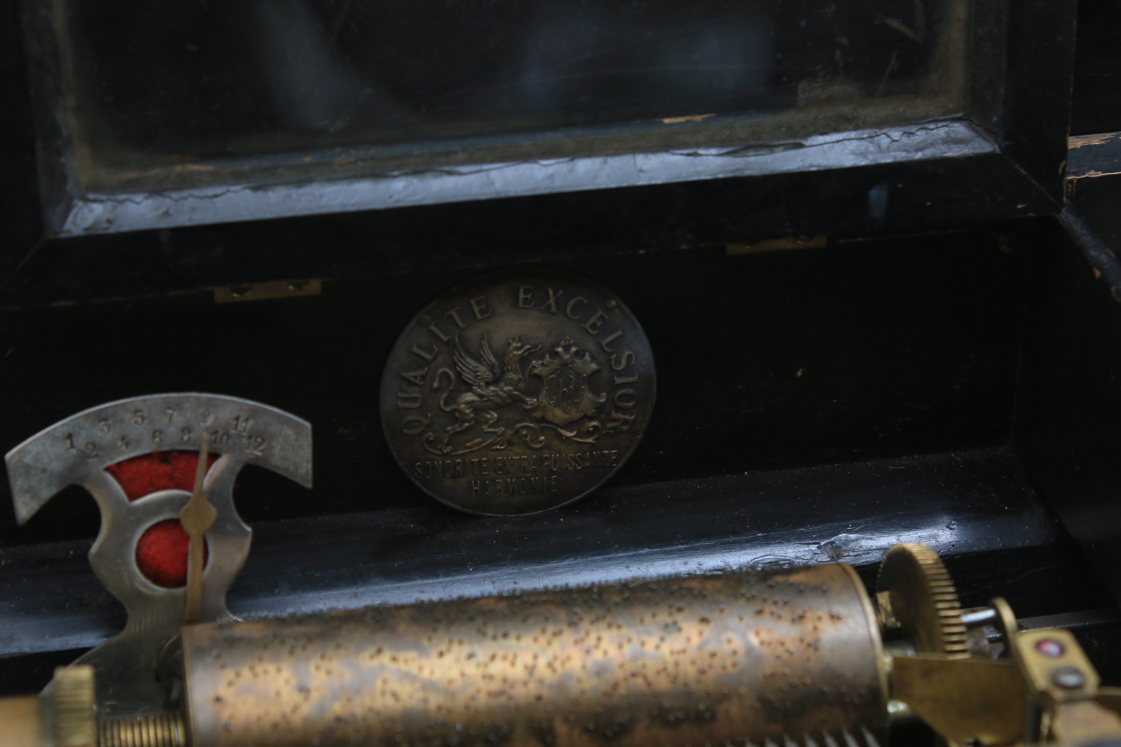 Swiss Qualité Excelsior Cylinder Music Box, 19th Century