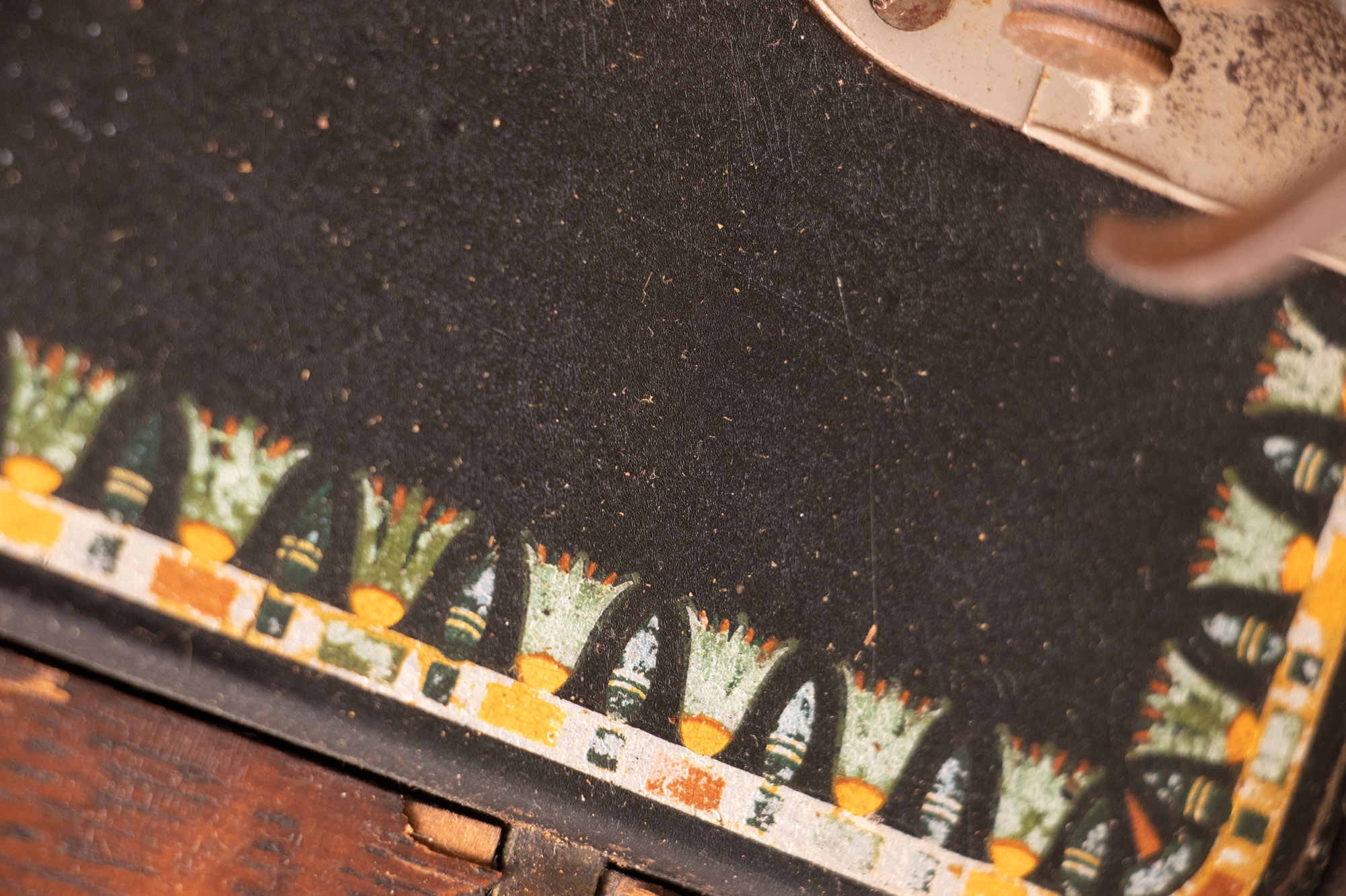 The Singer Manufacturing Co. Foot Pedal Sewing Machine