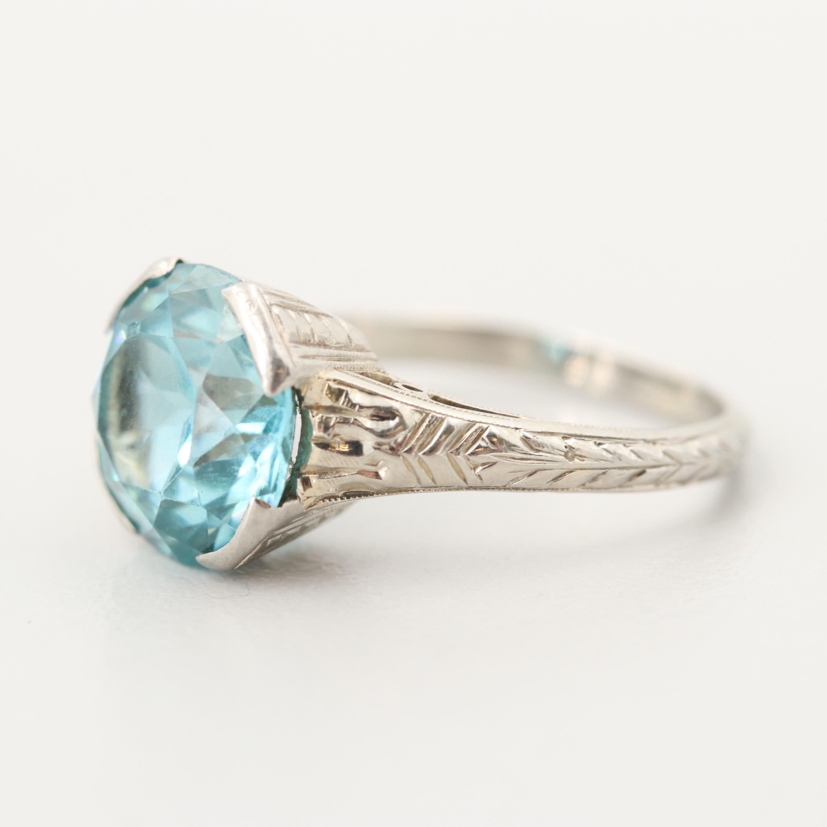 Art Deco 18K White Gold Zircon Ring with Engraved Wheat Sheaf Motif