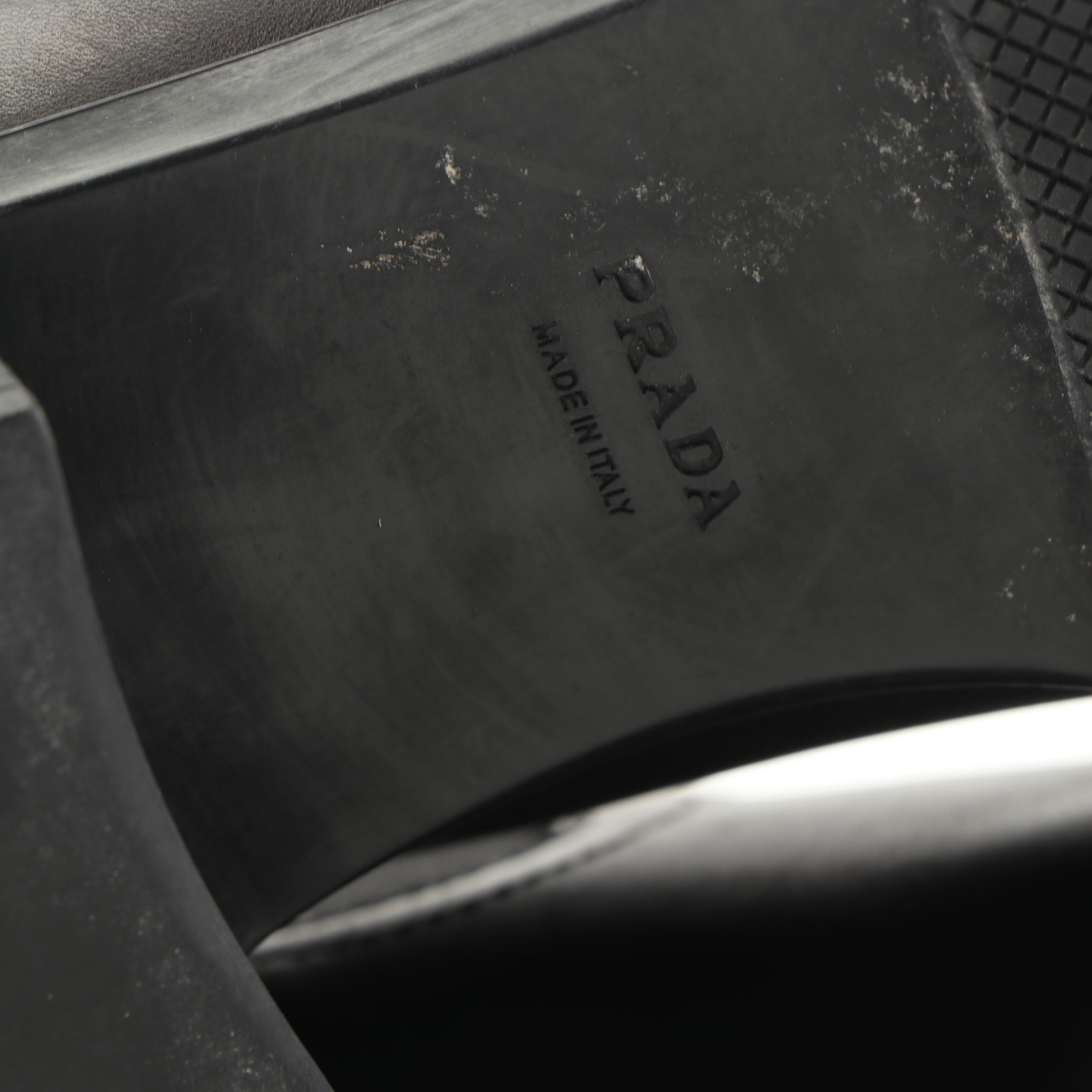 Prada Calzature Donna Black Calfskin Leather Booties