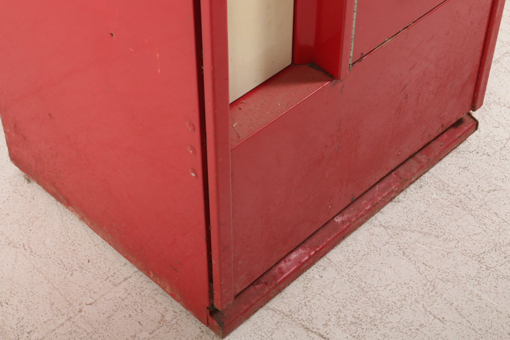 Cavalier Coca-Cola Bottle Vending Machine, circa 1960's