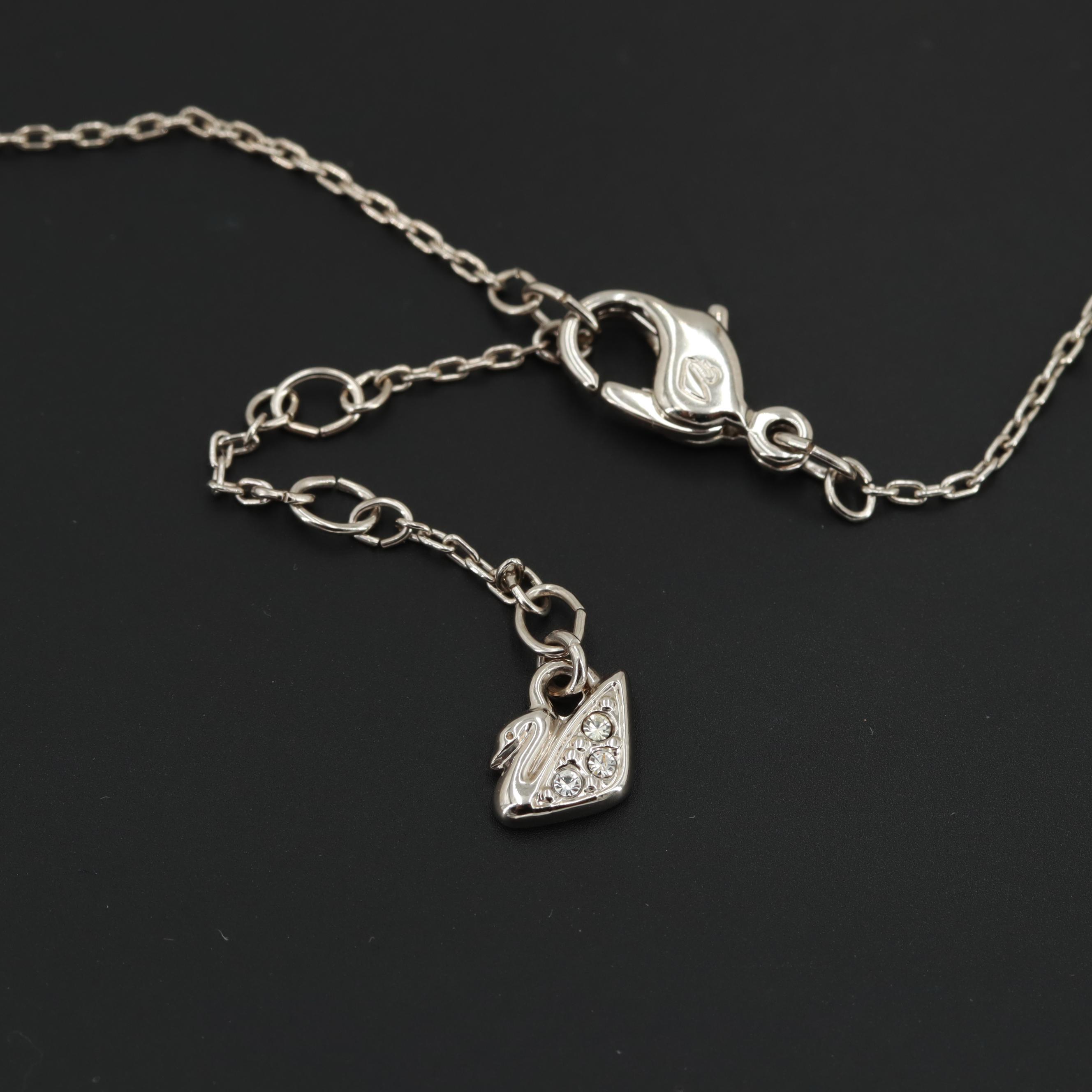 Swarovski Silver Tone Glass Pendant Necklace with Box