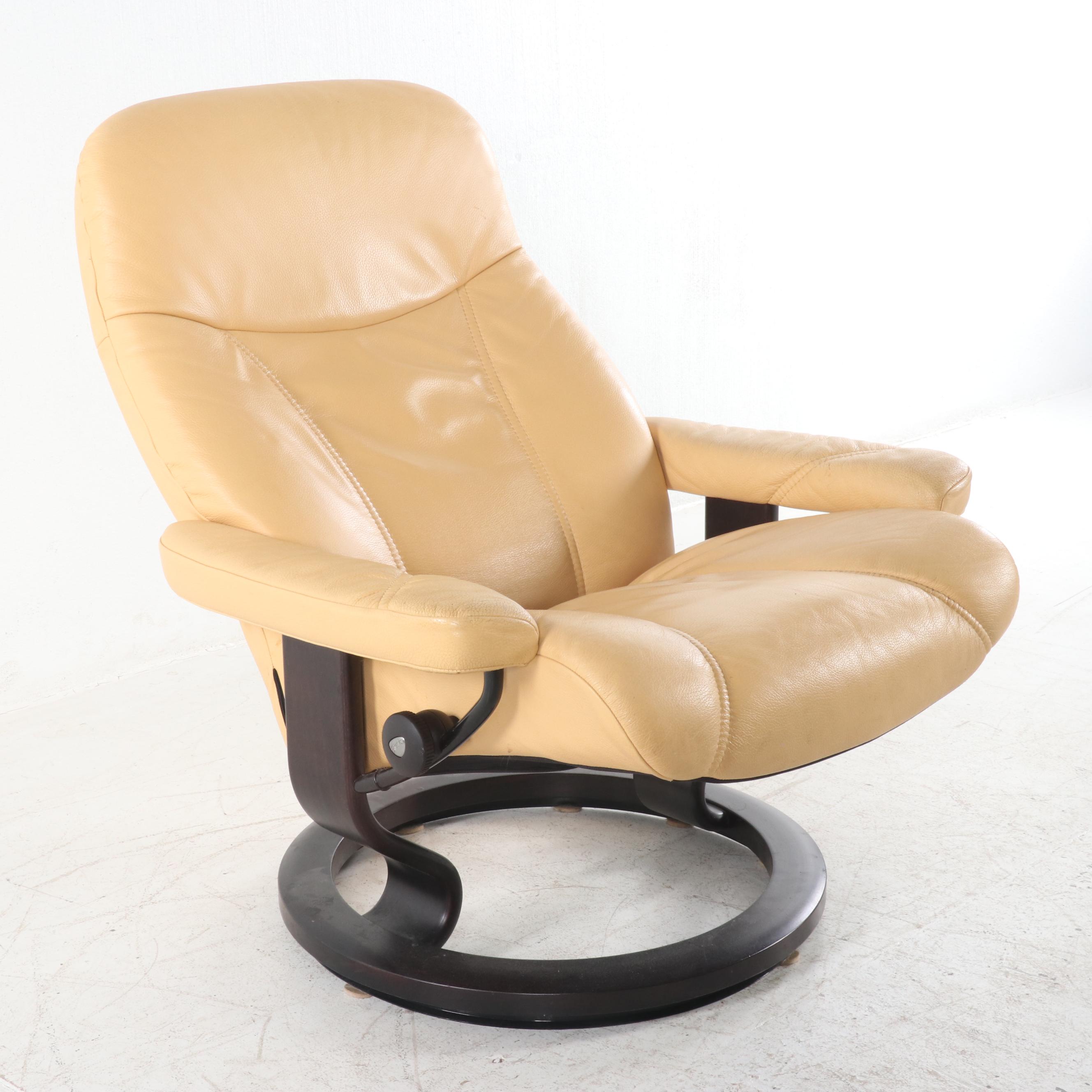 Ekornes Stressless Consul Chair with Ottoman
