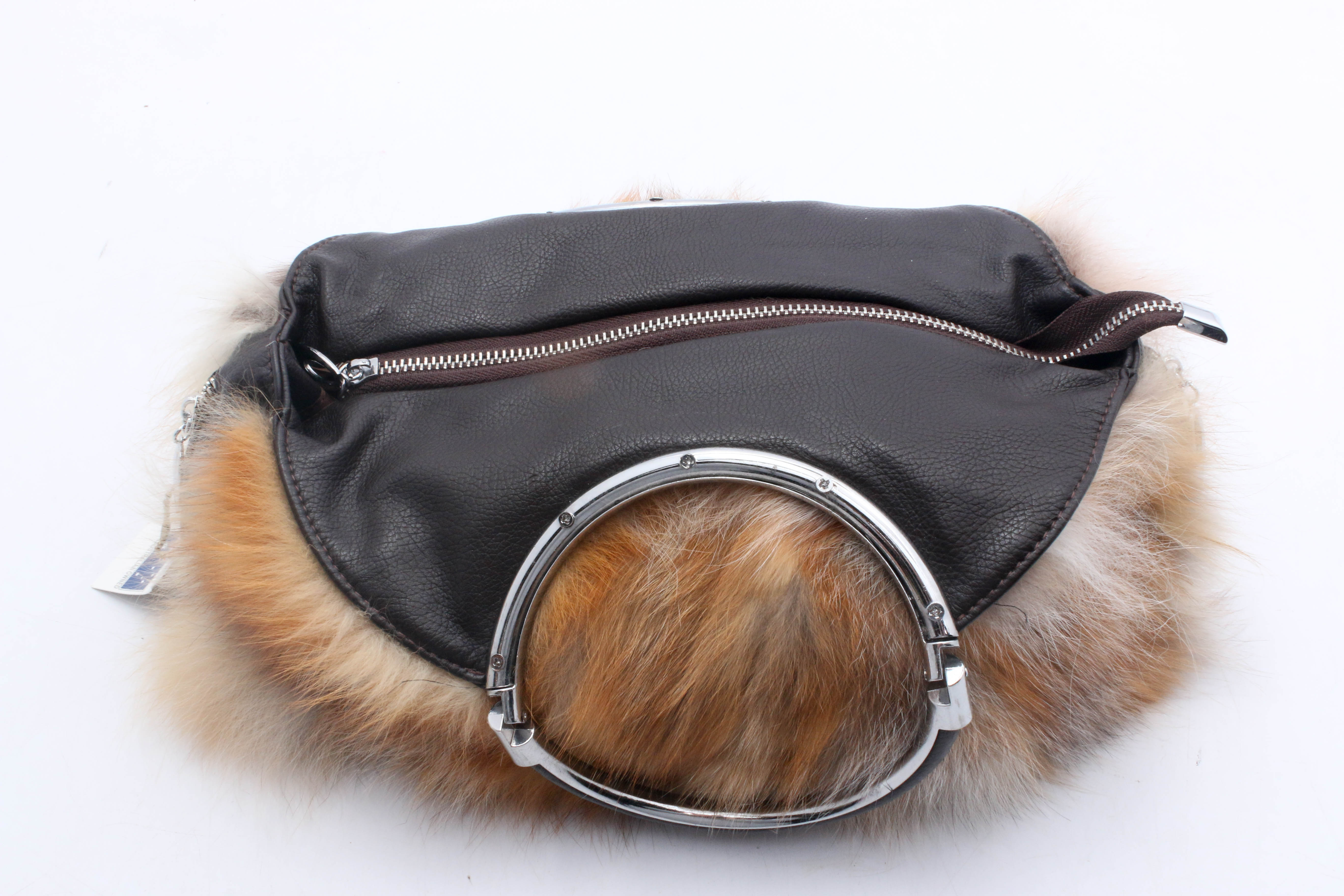 UGG Classic Oz Australia Fox Fur and Black Grained Leather Ring-Handle Handbag