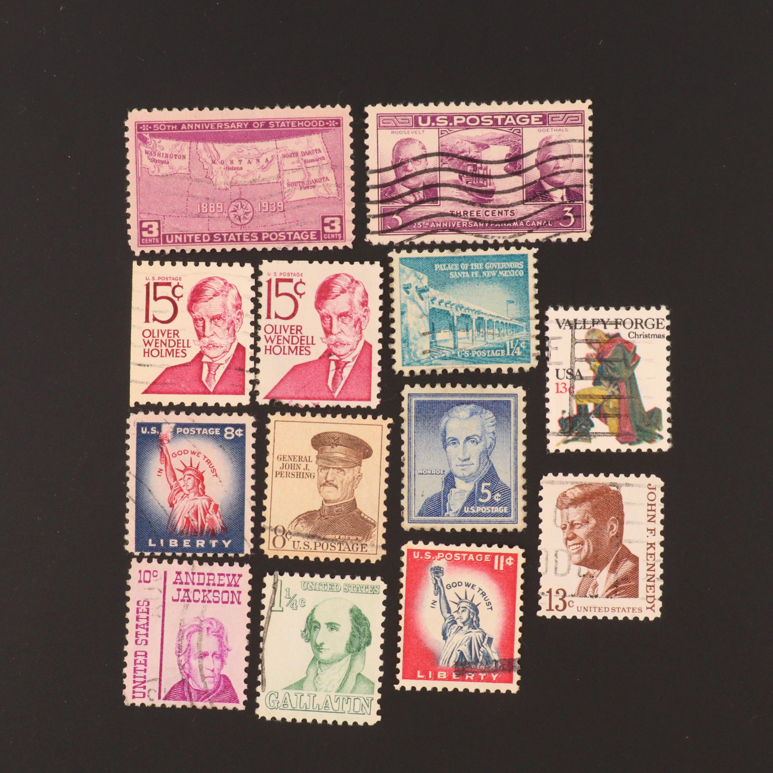 Group of Over 1000 U.S. Commemorative Postage Stamps
