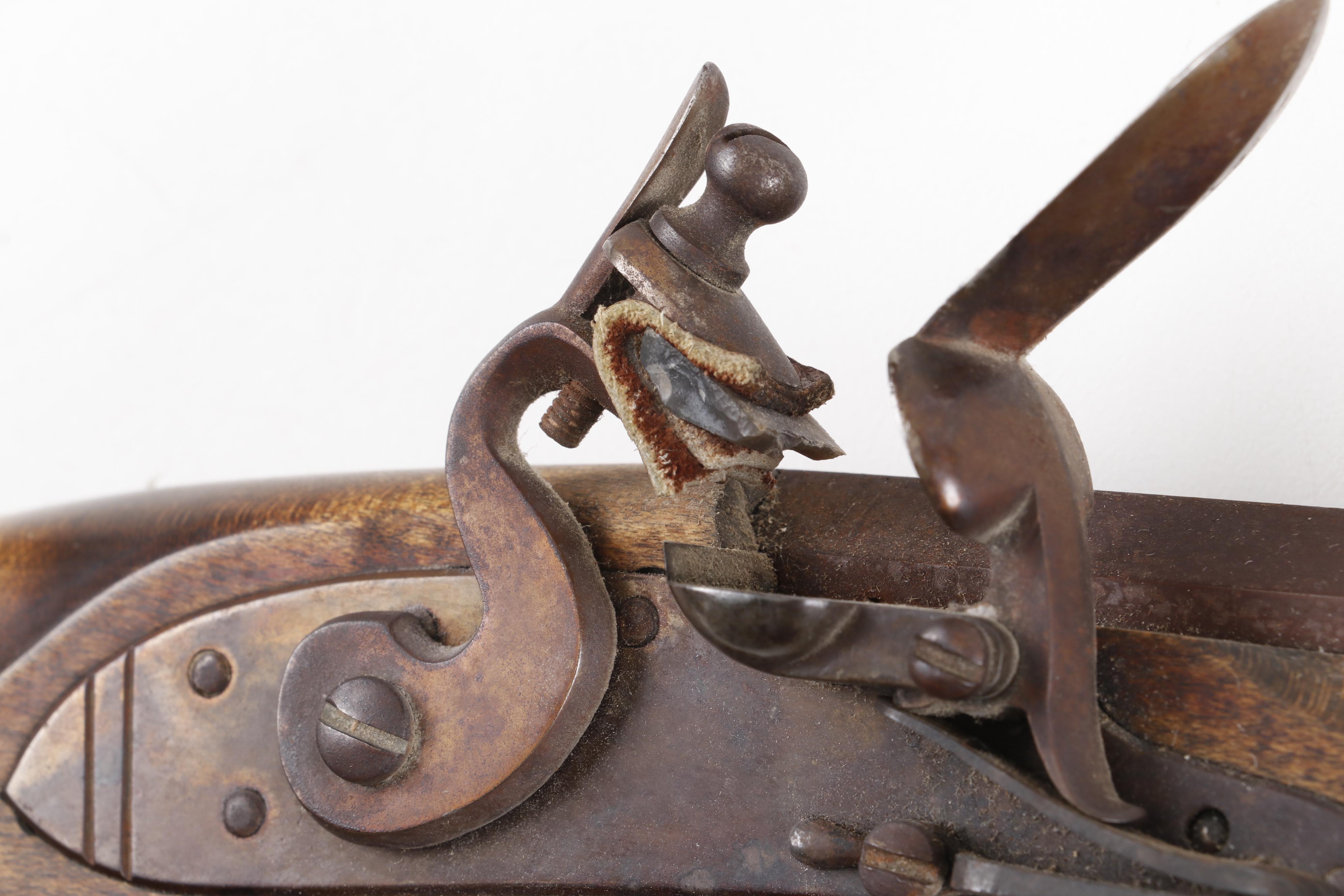 Flintlock Kentucky Long Rifle with Tiger Maple Stock, Late 18th/Early 19th Cent.