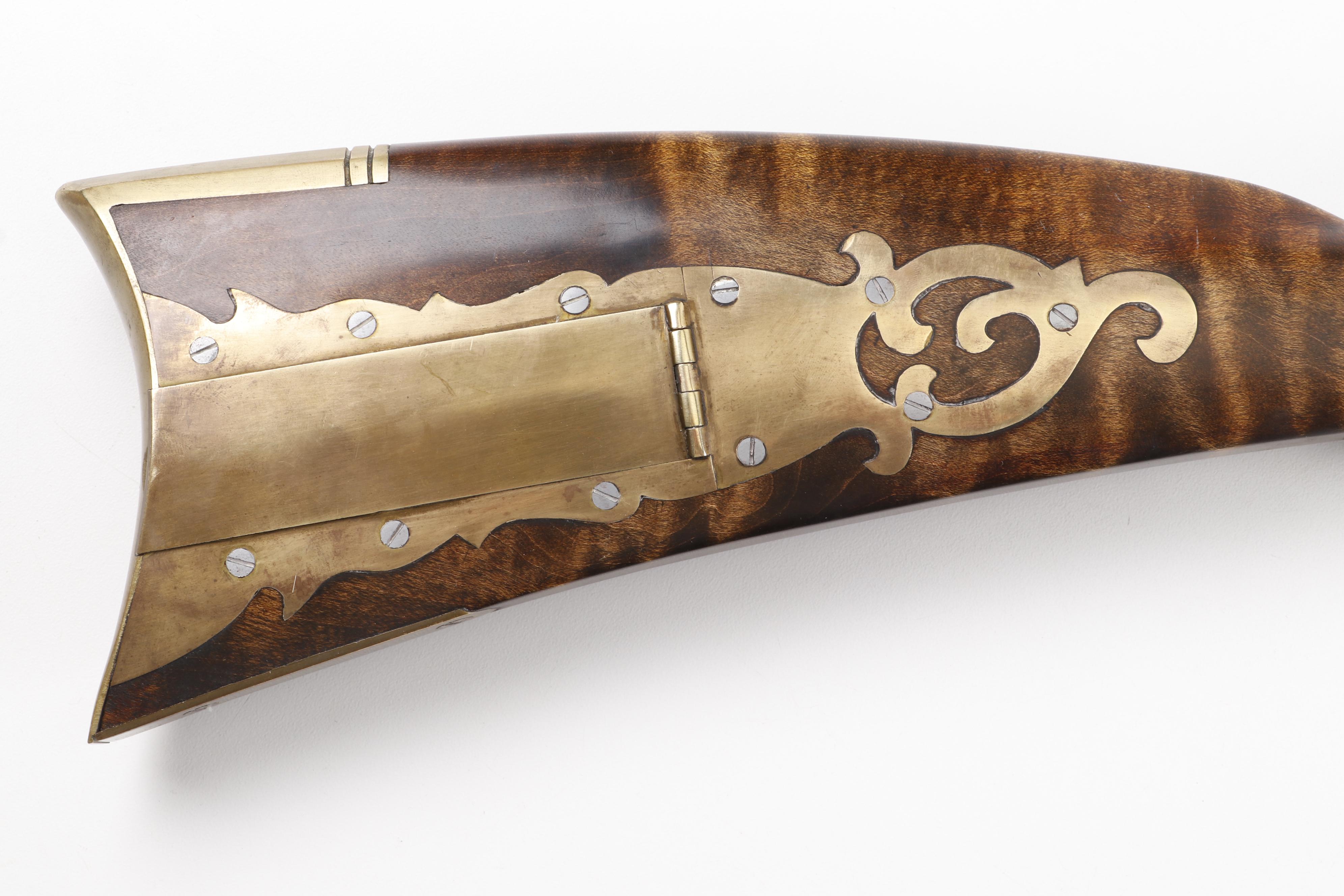 Flintlock Kentucky Long Rifle with Tiger Maple Stock, Late 18th/Early 19th Cent.