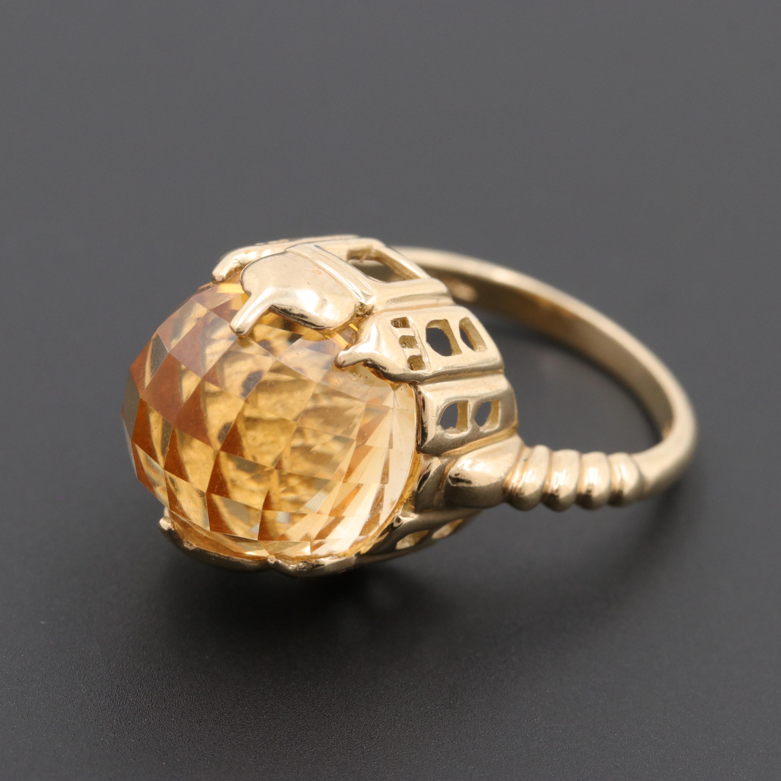 10K Yellow Gold Citrine Ring  with Taj Mahal Motif