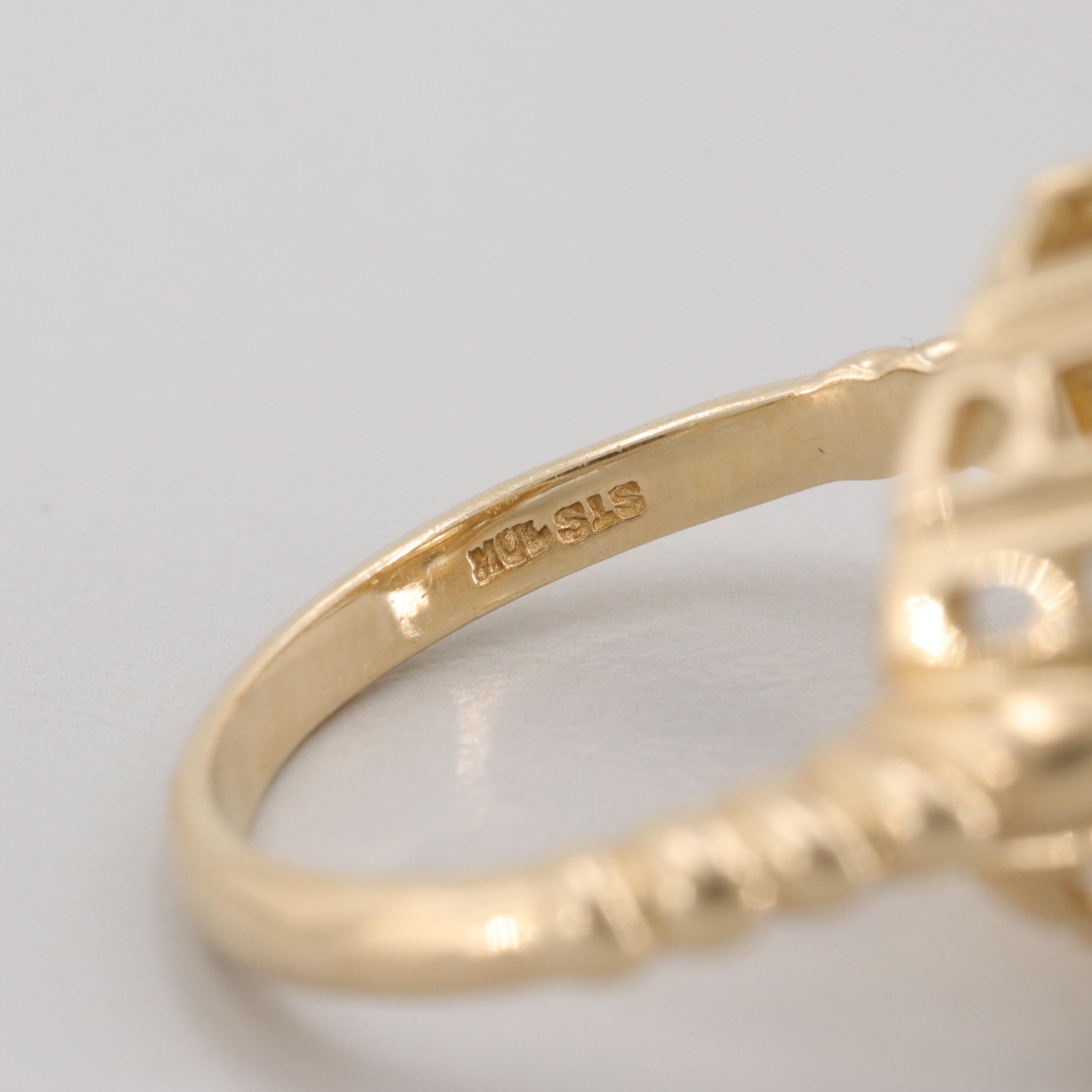 10K Yellow Gold Citrine Ring  with Taj Mahal Motif