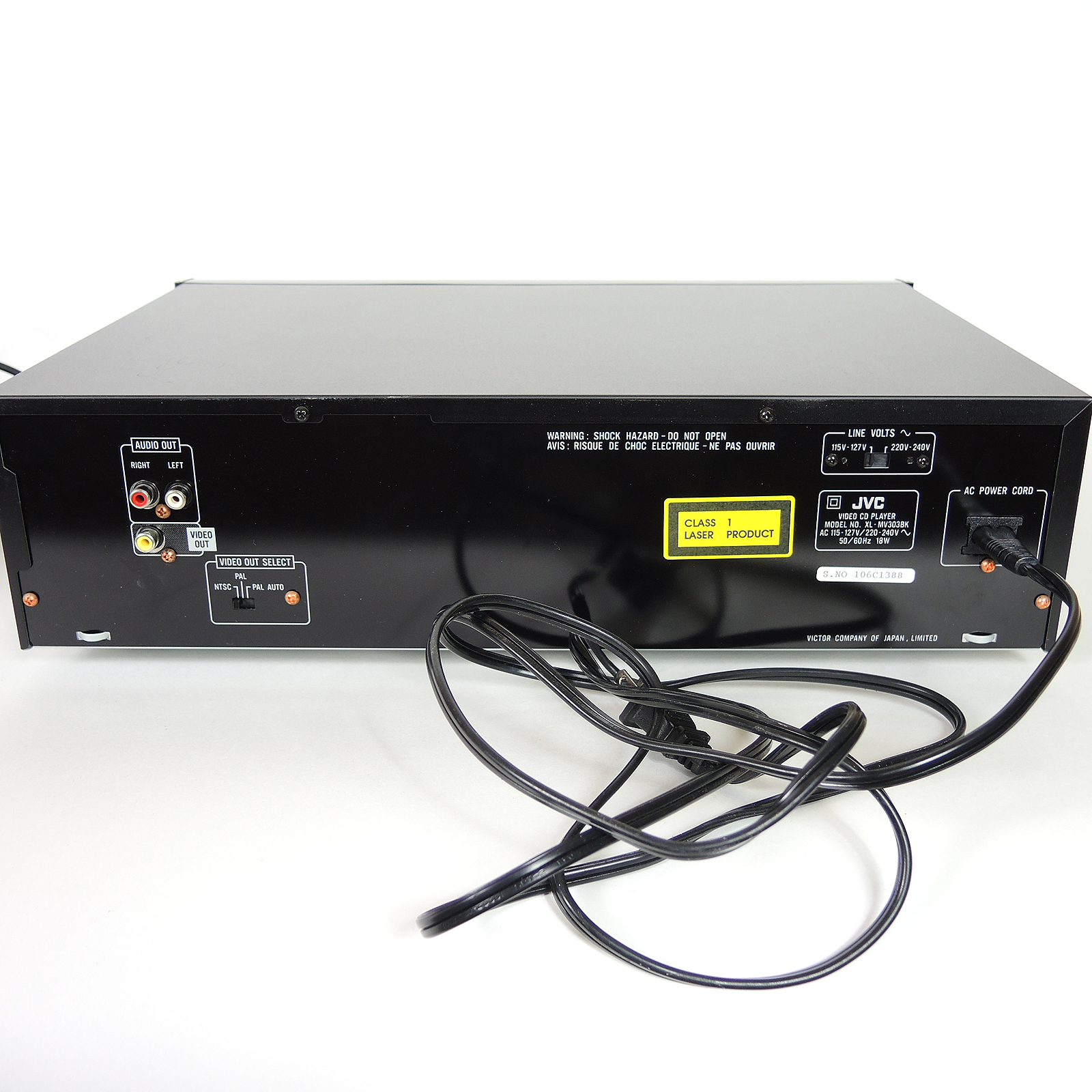 JVC XL-MV303 DISC KARAOKE VIDEO CD Player and Microphones