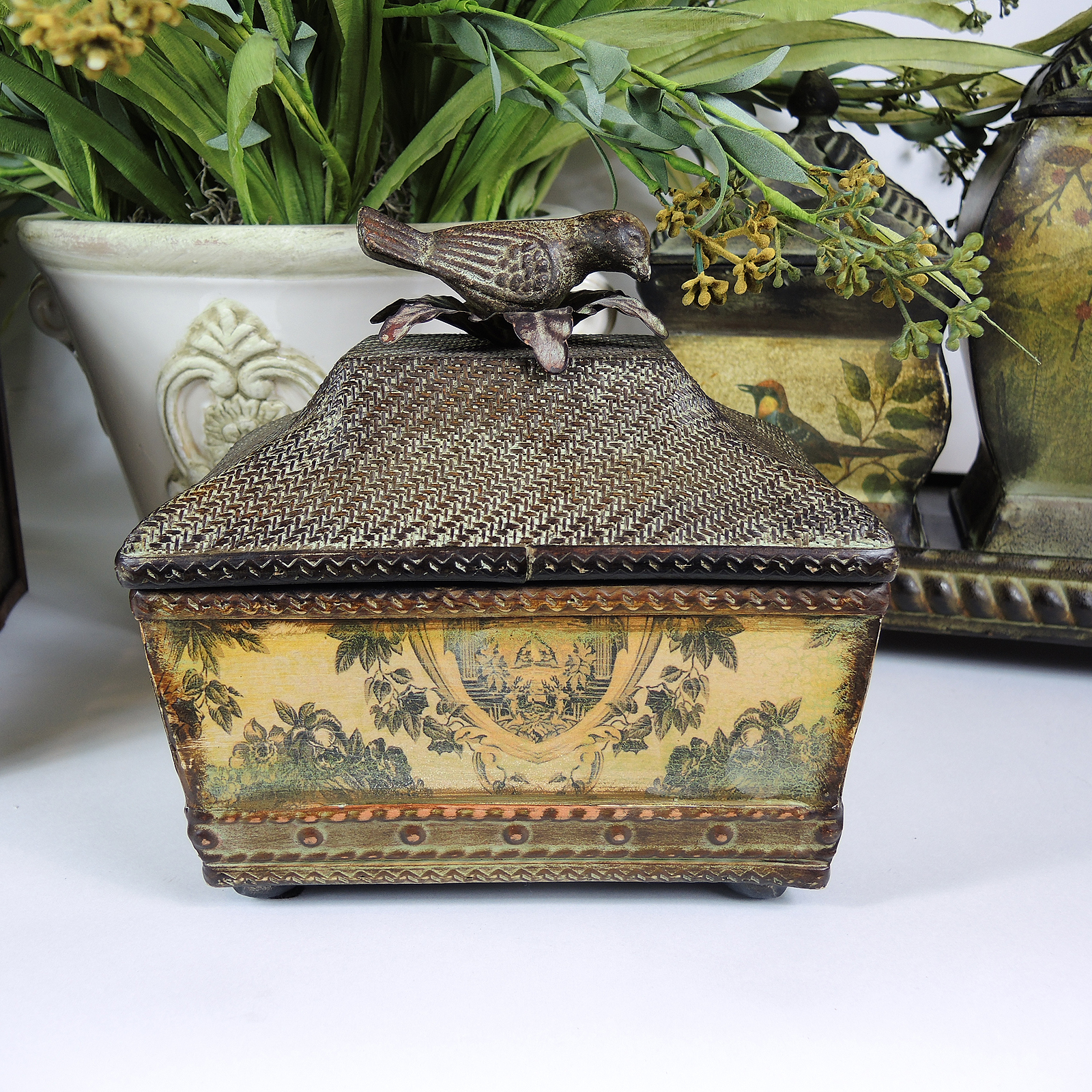 Home Decor Including Ceramic Glazed Table Lamp