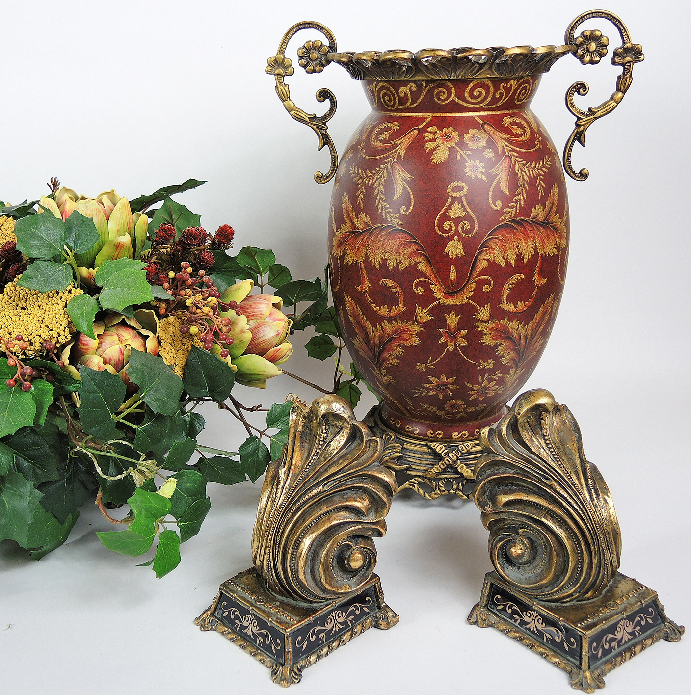 Table Decor and Floral Arrangements Including "Silky Way"