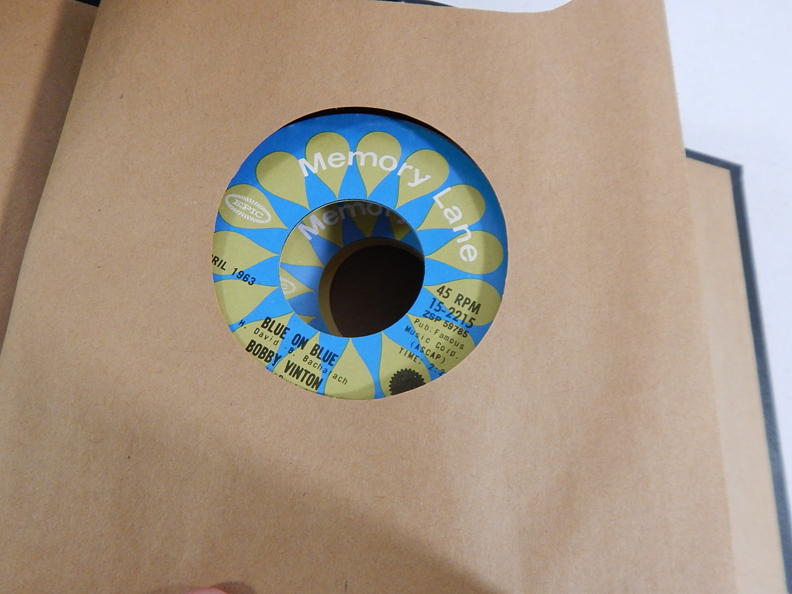 1950s/60s Rock, R&B, Pop 45 RPM Record Albums with Otis Redding, Johnny Cash