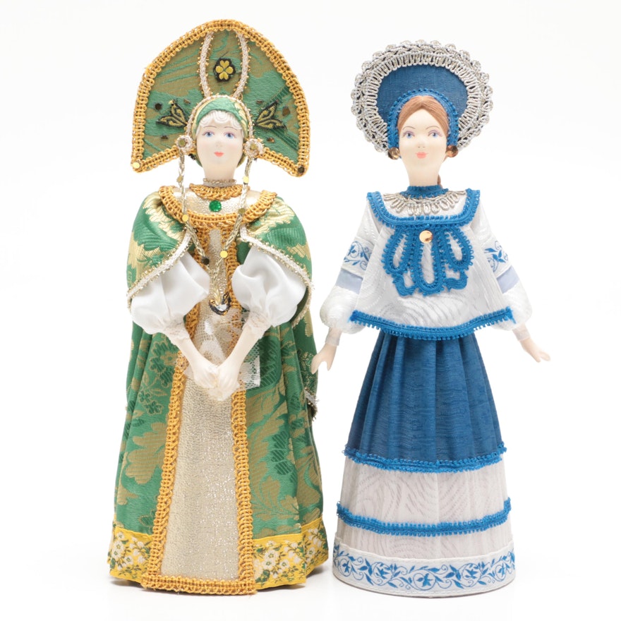 Russian Papier-mâché Doll Figurines