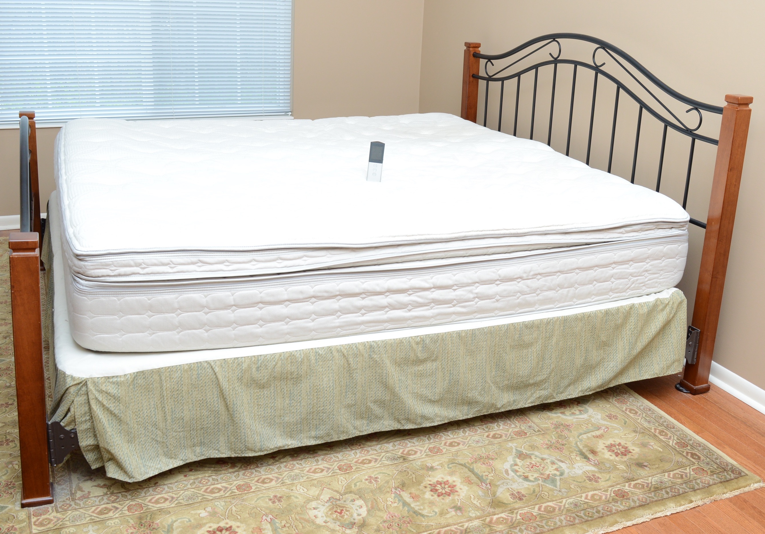 King Size Bed Frame with Sleep Number Mattress and Box Spring (Size King)