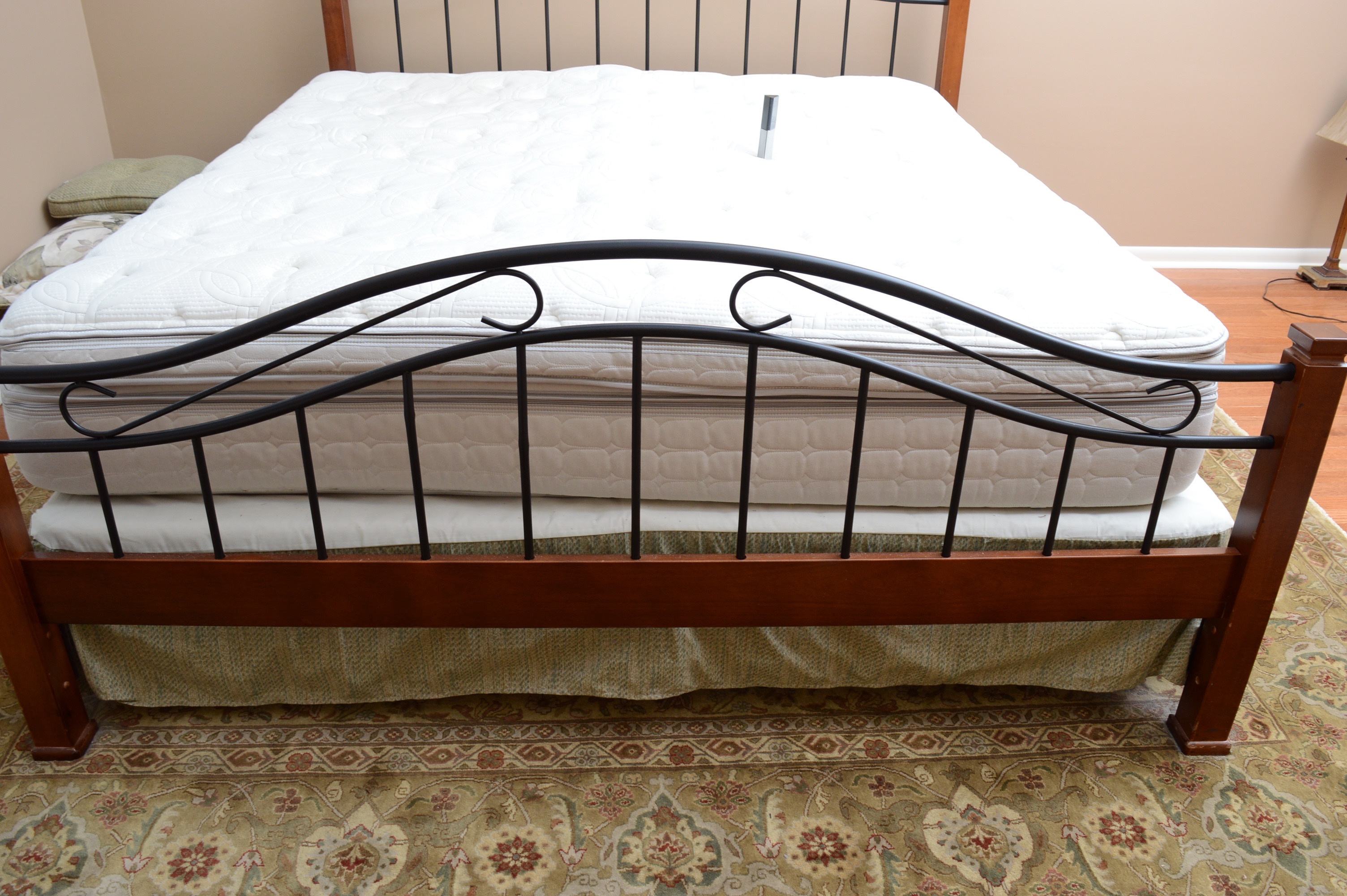 King Size Bed Frame with Sleep Number Mattress and Box Spring (Size King)