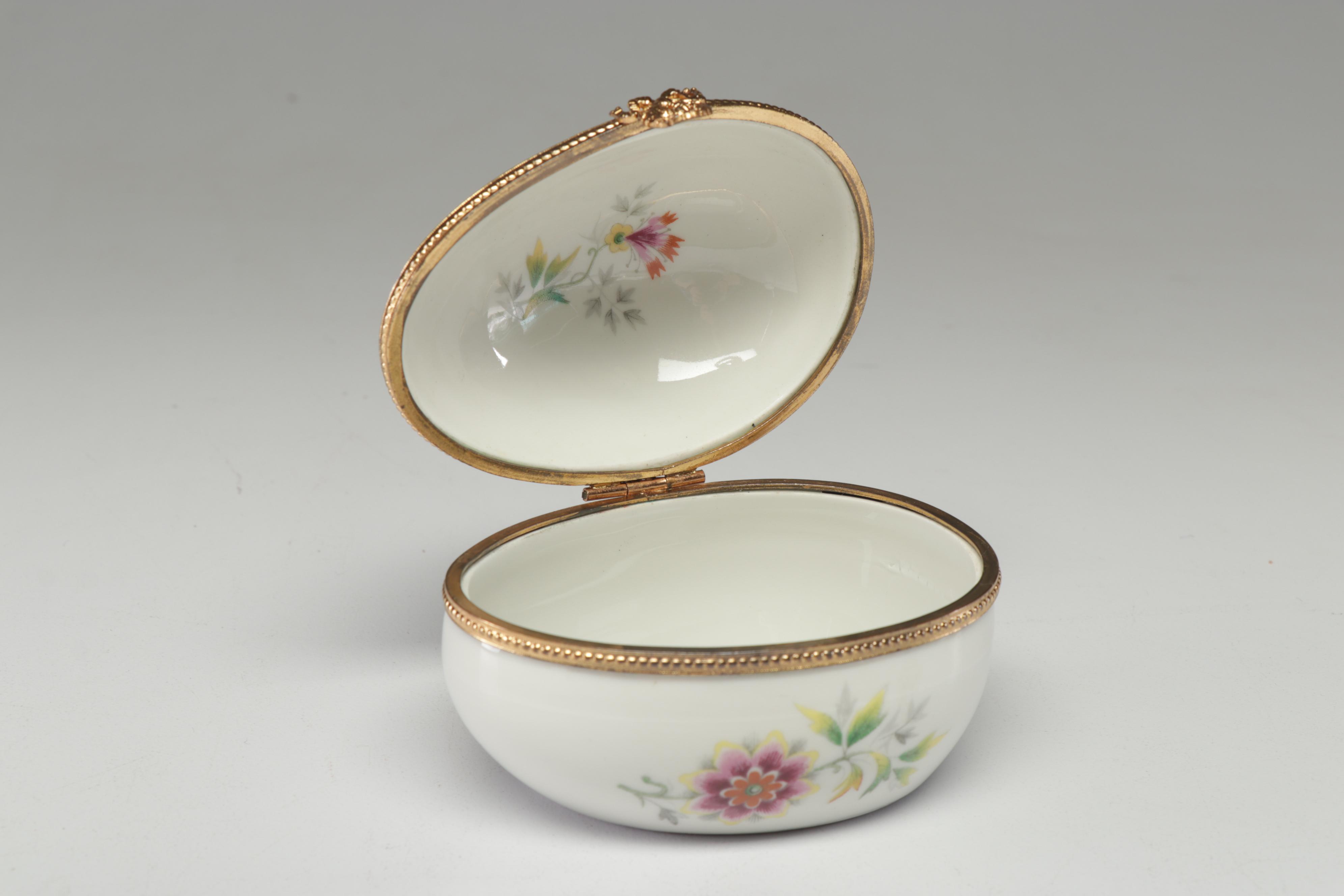 Hand-Painted Limoges Porcelain Decor Including Haviland Trinket Dish