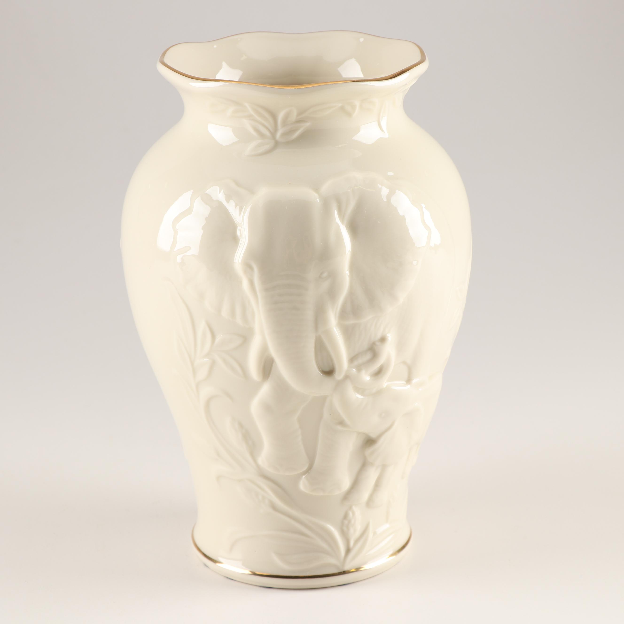 Lenox "Nature's Majesty" Elephant Vase