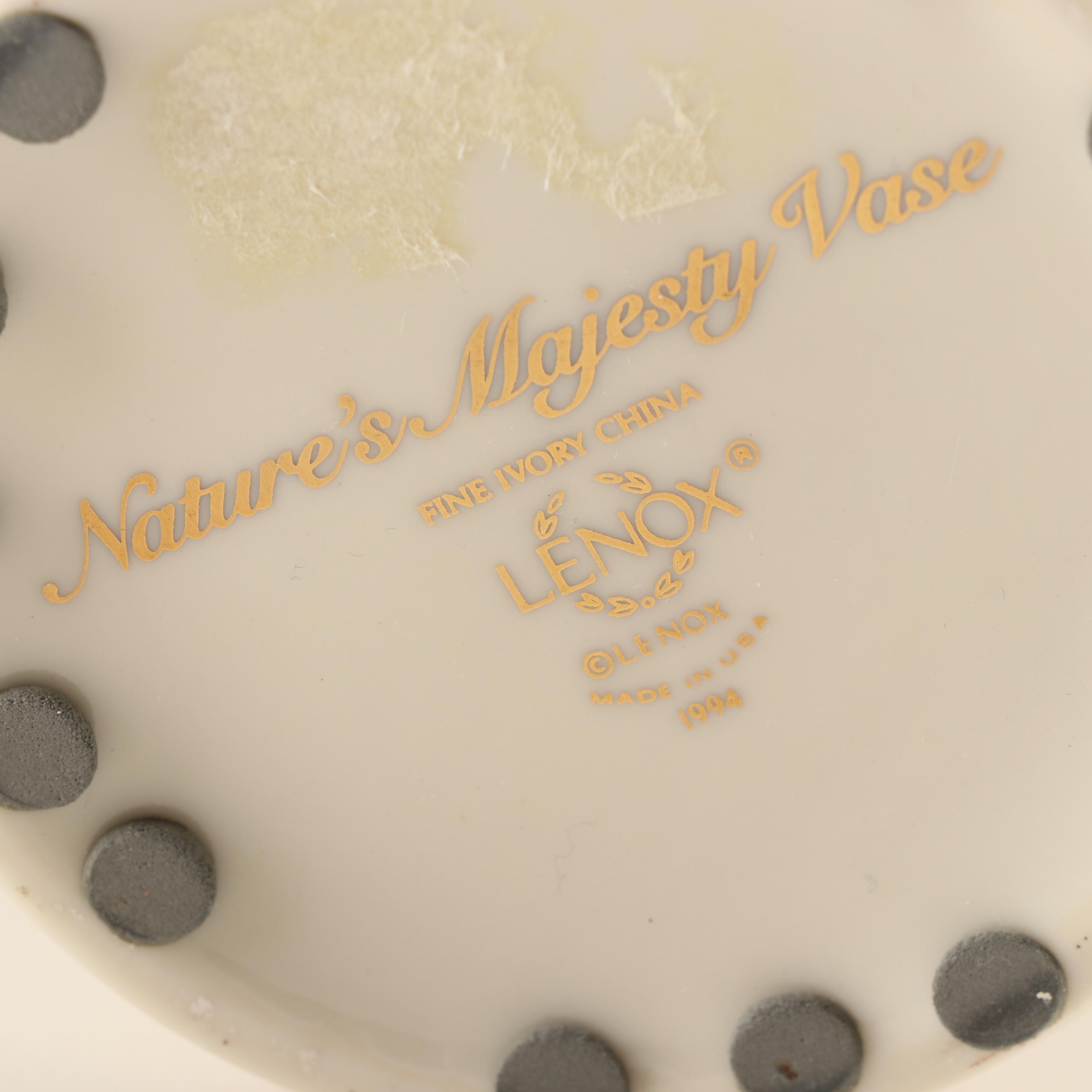 Lenox "Nature's Majesty" Elephant Vase