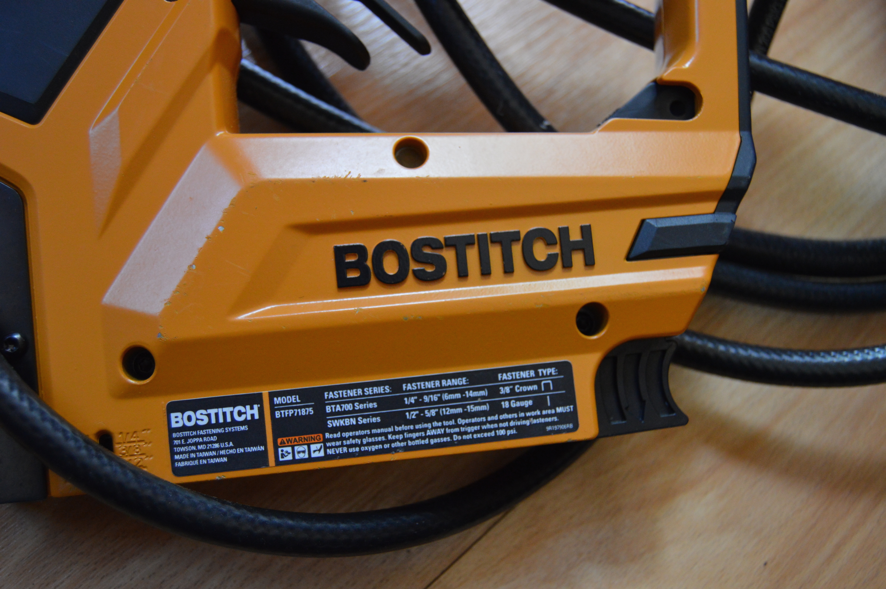 Bostitch BTA700 Series Power Fastener