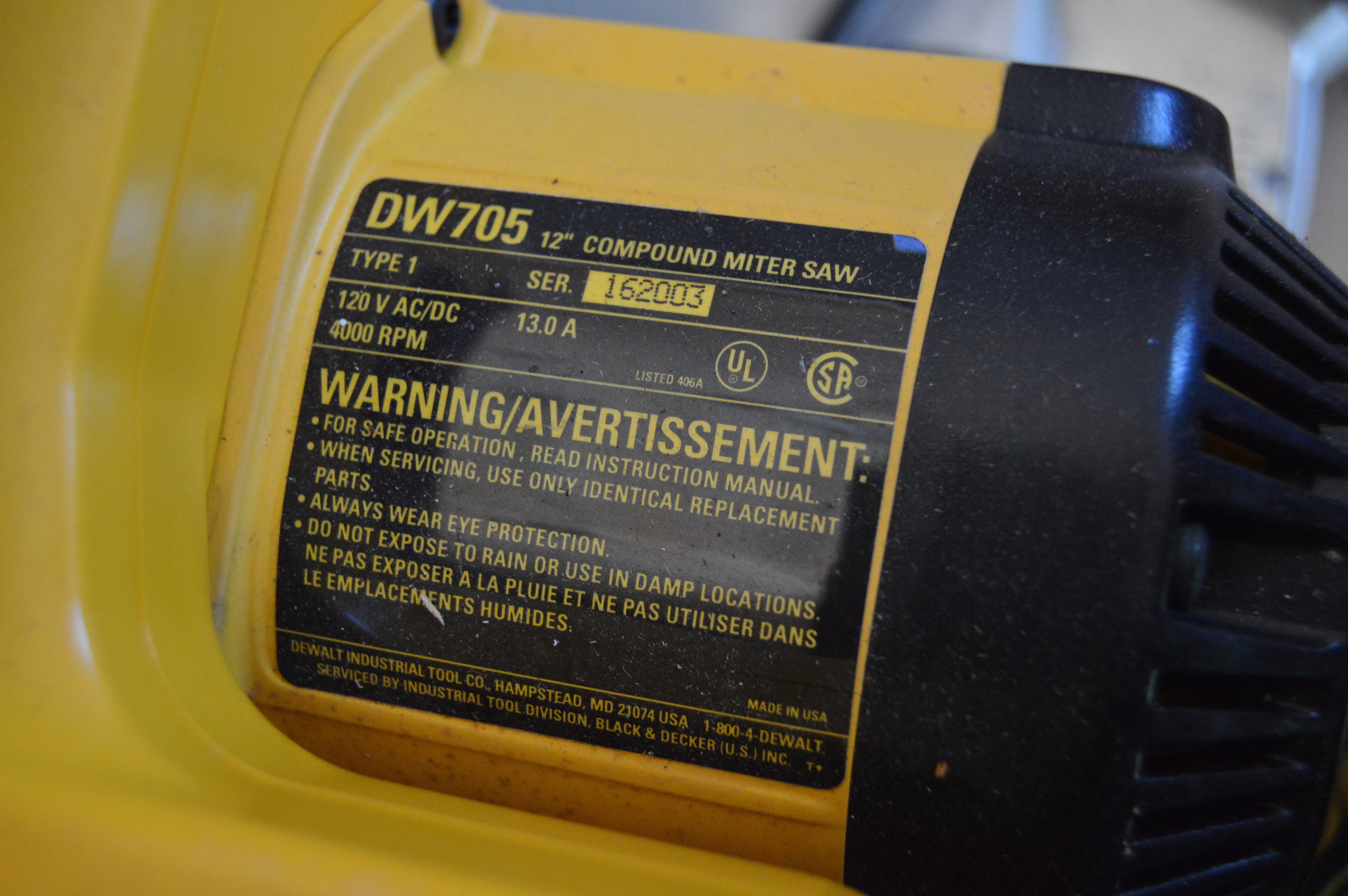 Dewalt DW705 Compound Miter Saw