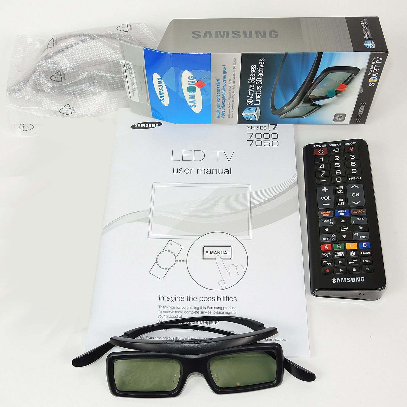 Samsung 60" LED Flat Screen Television Including 3D Glasses