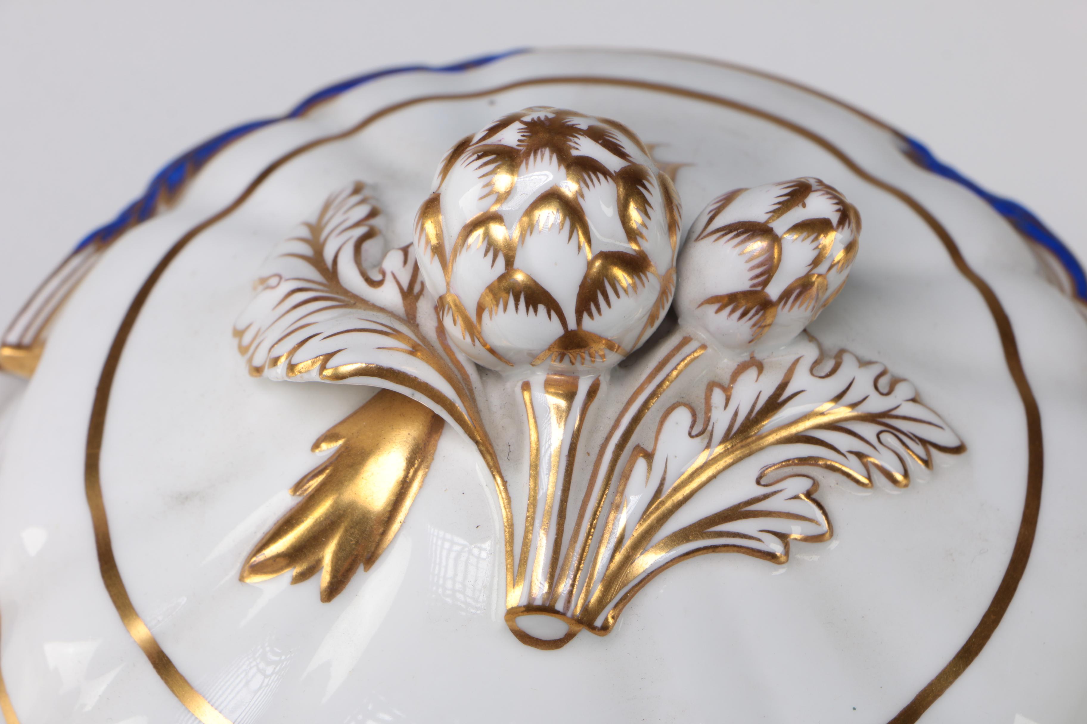 Copeland Spode "Stafford Blue Leaf" Porcelain Tureen with Underplate, 1966-1971