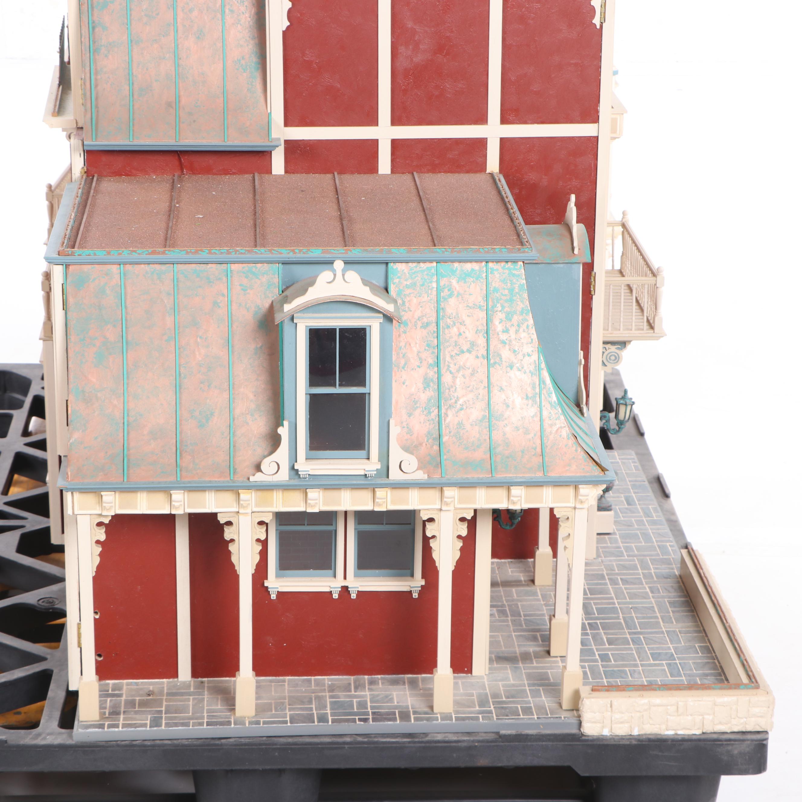 Lawbre "Glen Cove Villa" Scale Miniature Dollhouse