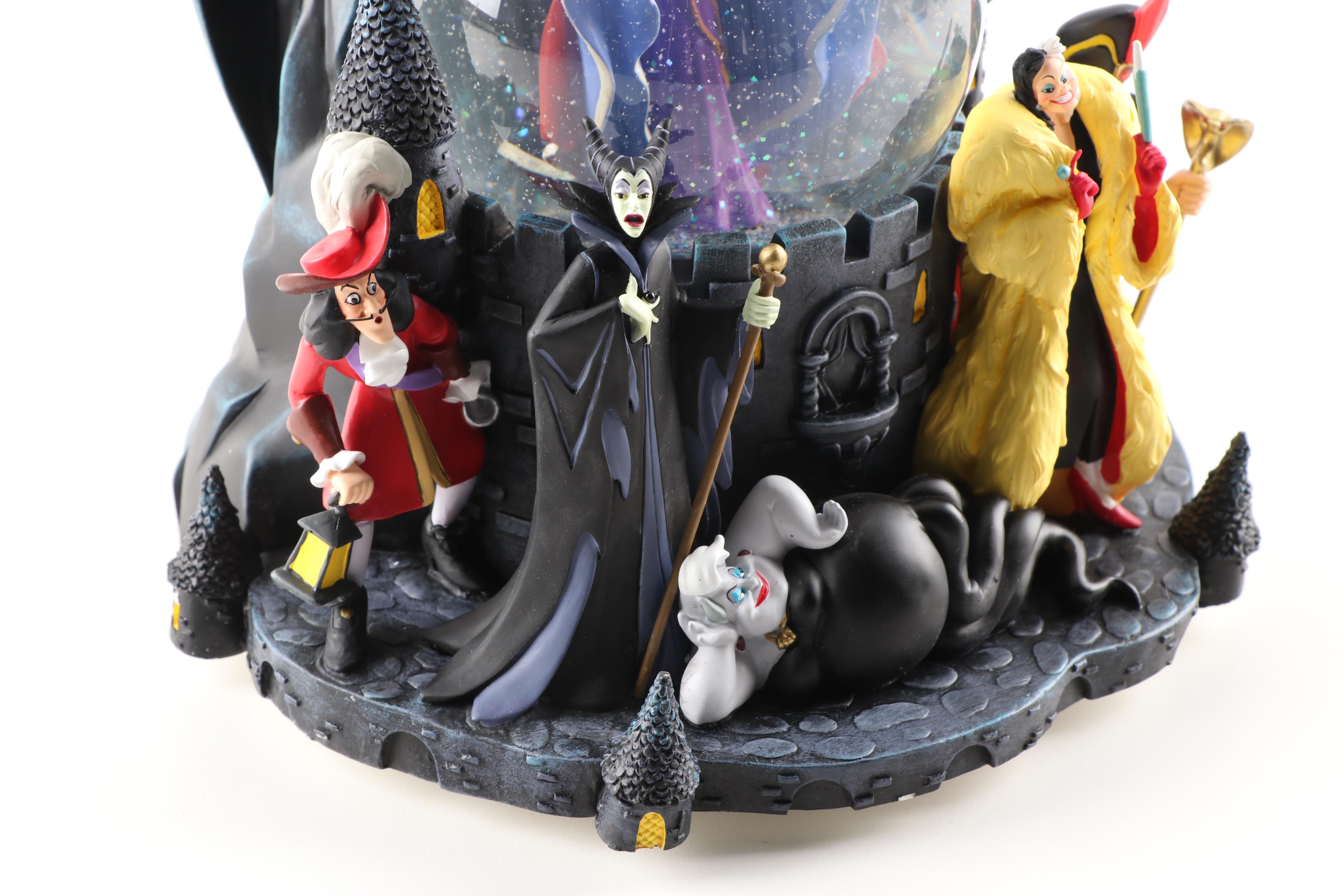 Disney "Villains" Musical "Grim Grinning Ghost" Snowglobe