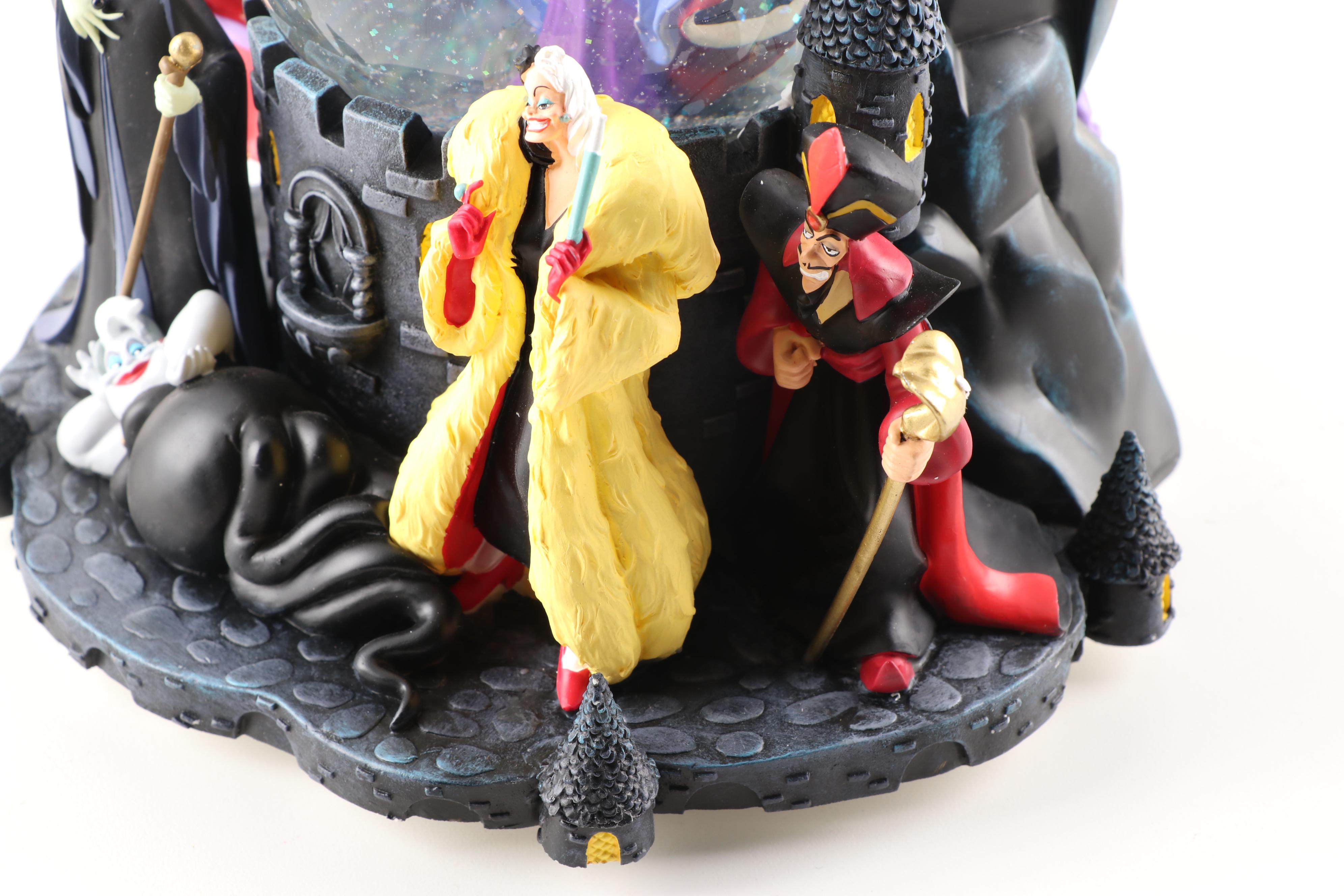 Disney "Villains" Musical "Grim Grinning Ghost" Snowglobe