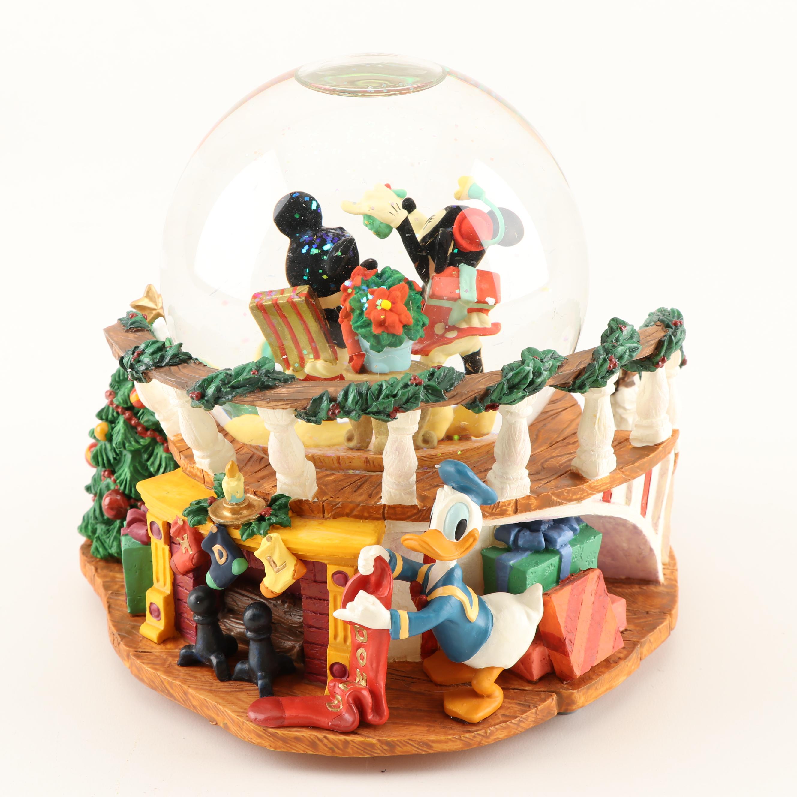 Walt Disney Mickey & Minnie Snow Globe "Santa Claus is Coming to Town" Music Box