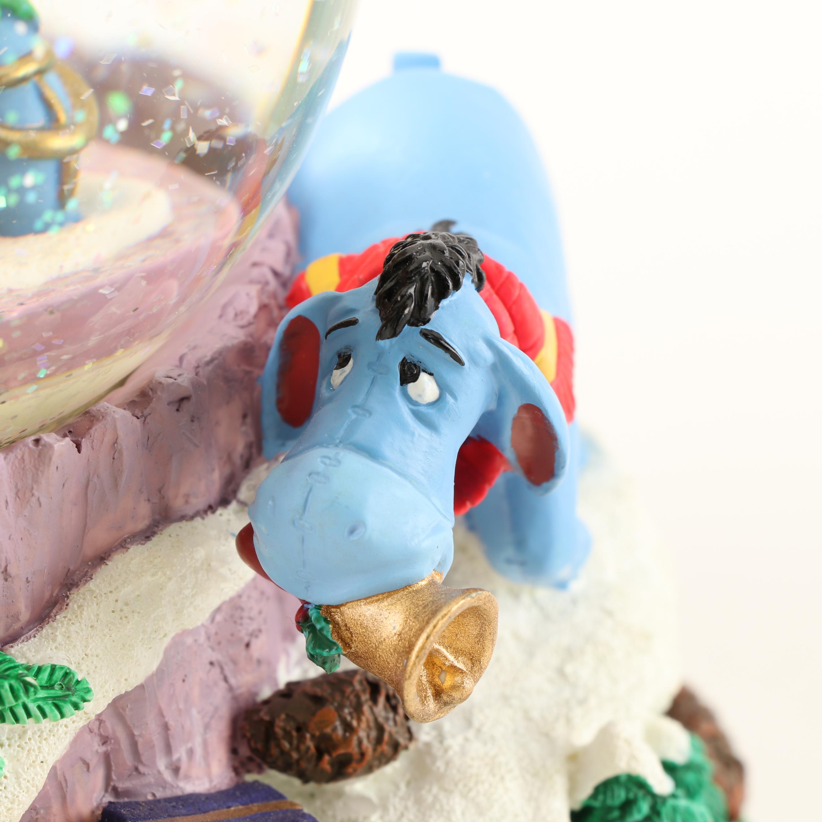 Disney Winnie The Pooh Snow Globe "We Wish You A Merry Christmas" Music Box