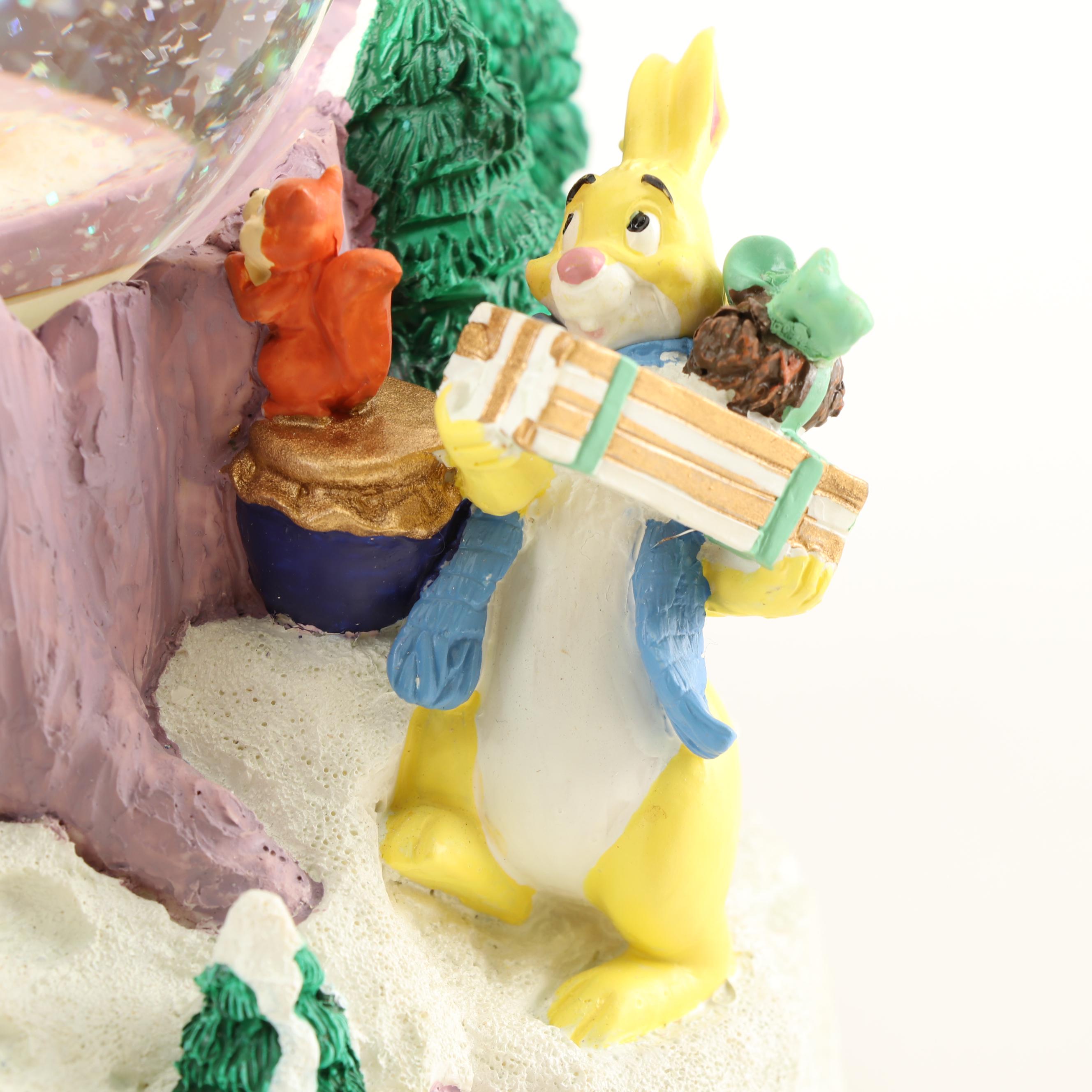 Disney Winnie The Pooh Snow Globe "We Wish You A Merry Christmas" Music Box