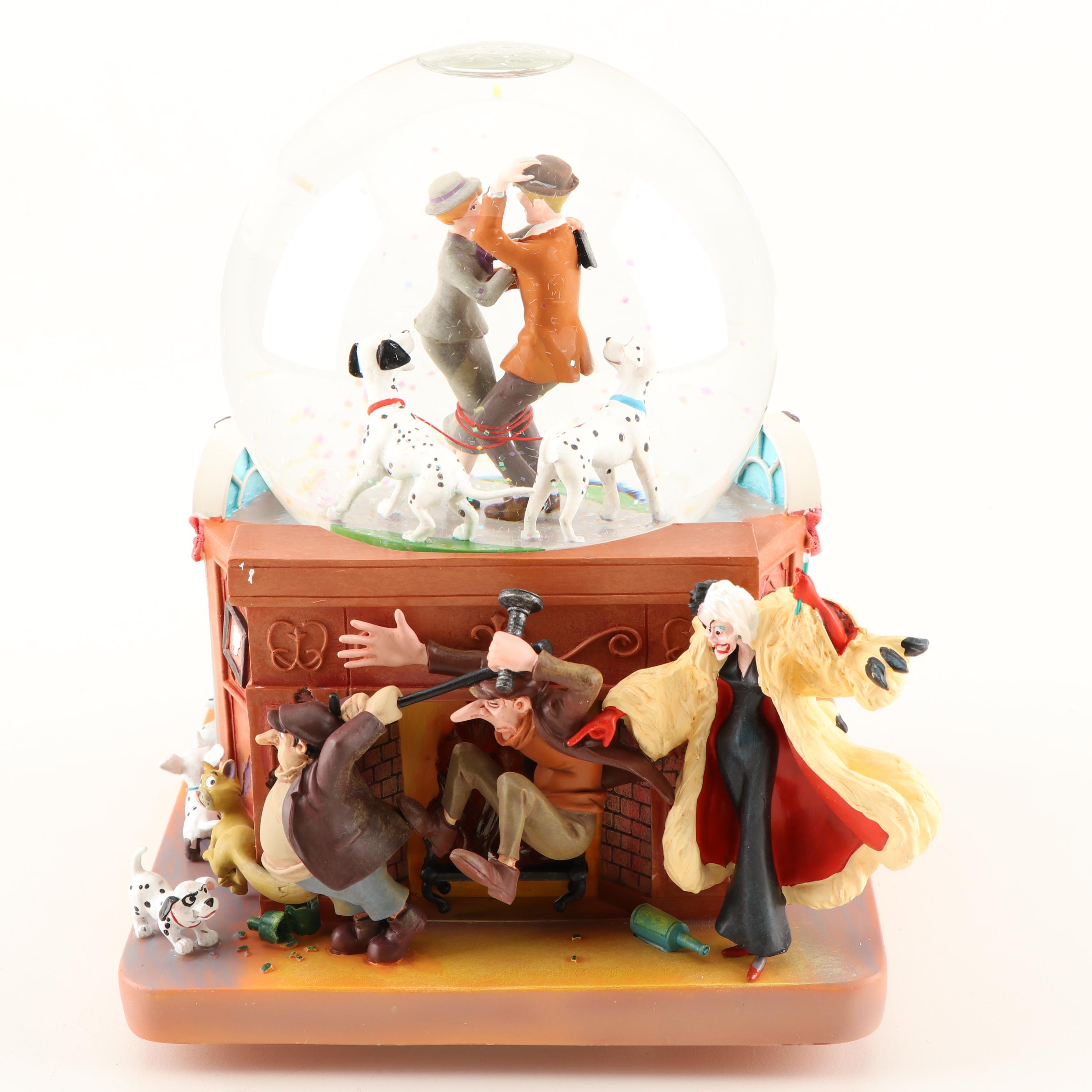 Walt Disney 101 Dalmation Anniversary Snow Globe "Cruella de Vil" Music Box