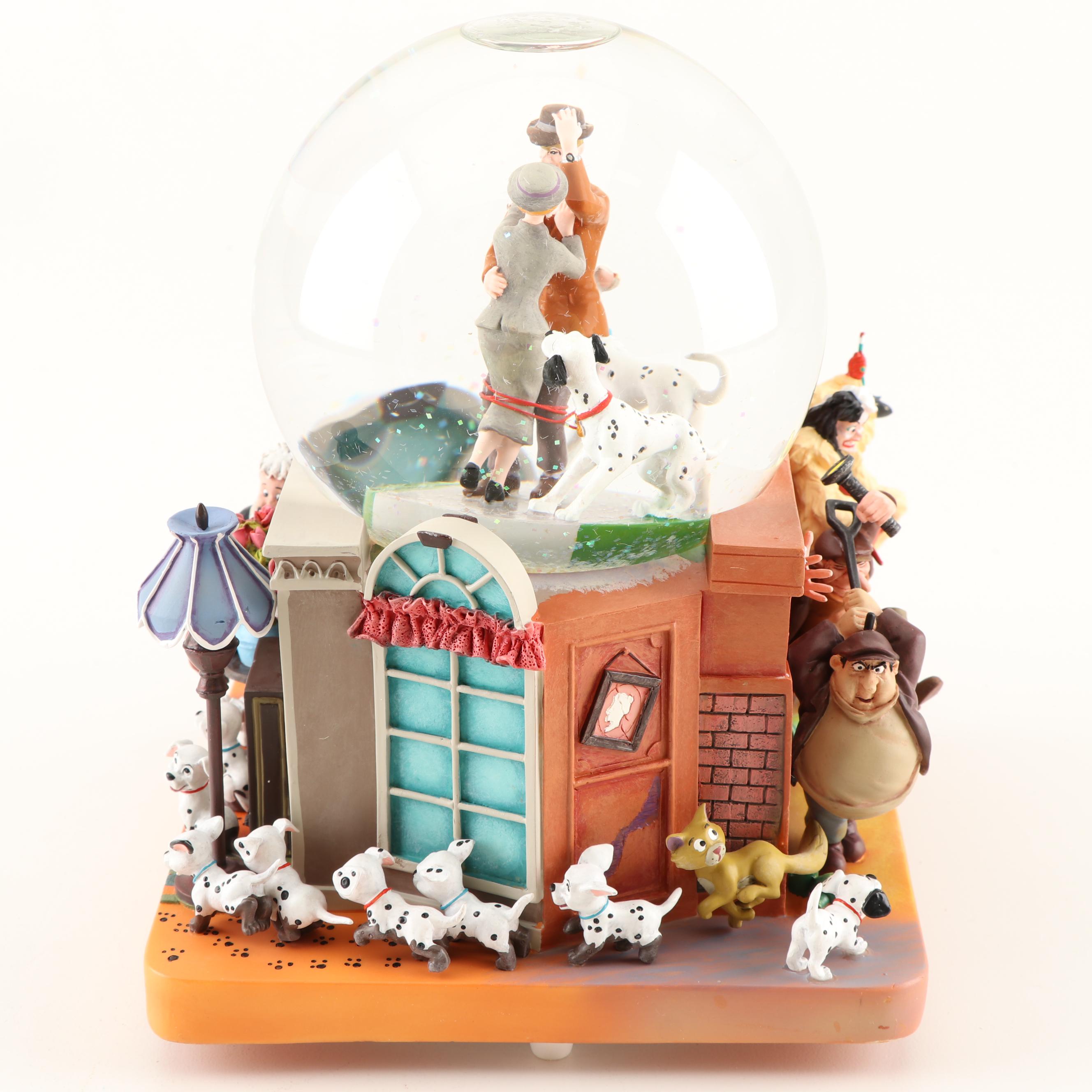 Walt Disney 101 Dalmation Anniversary Snow Globe "Cruella de Vil" Music Box