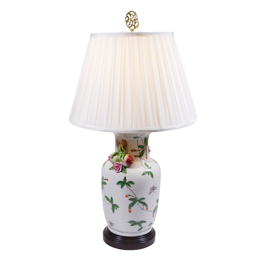 Chinese Porcelain Vase Table Lamp