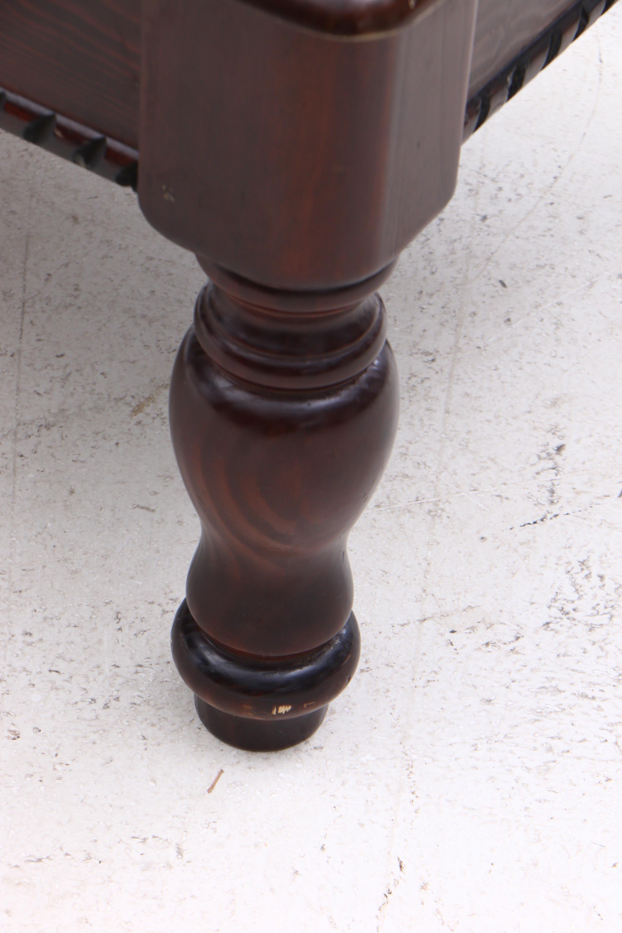 Contemporary Coffee Table by Crown Mark Inc.