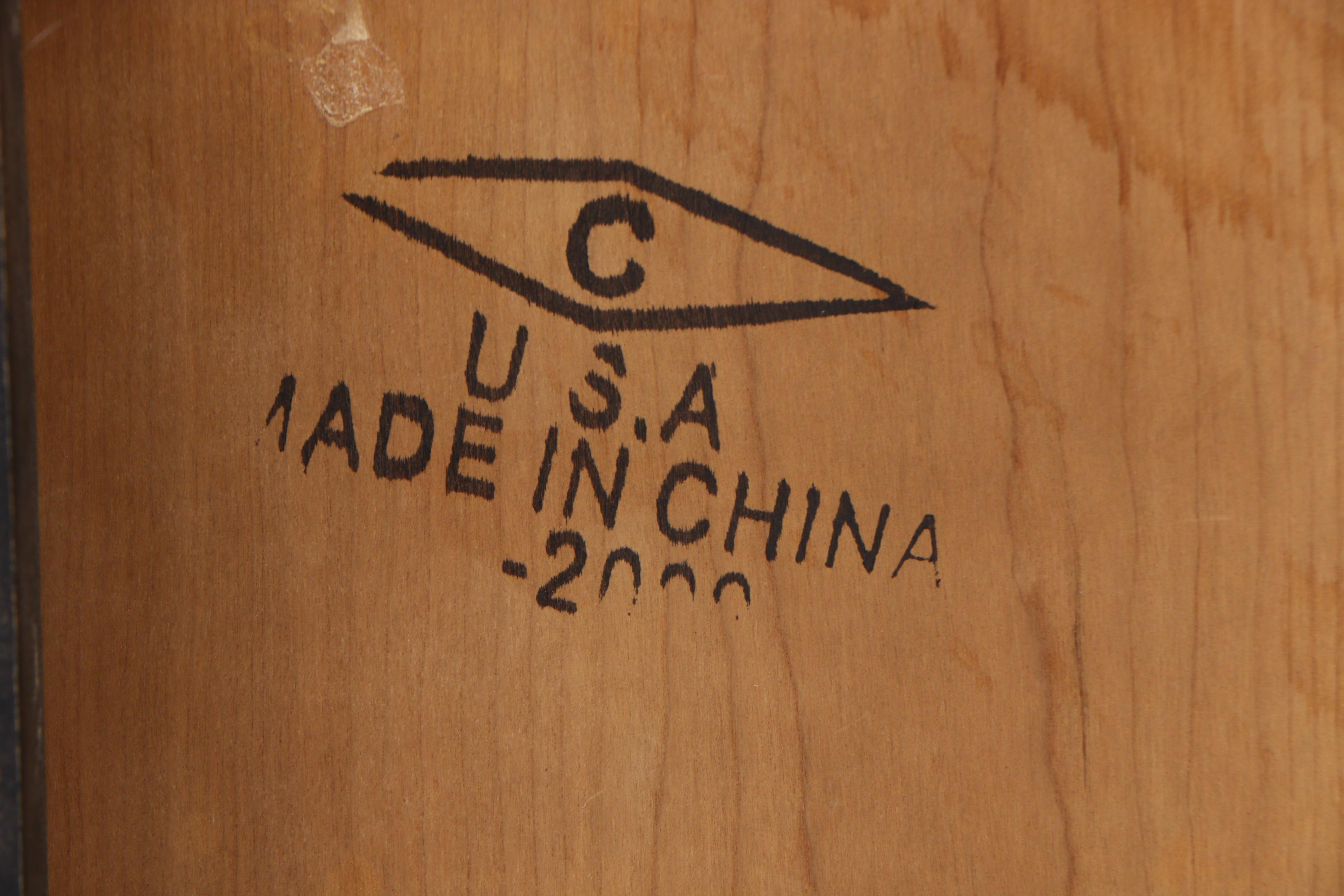 Contemporary Coffee Table by Crown Mark Inc.