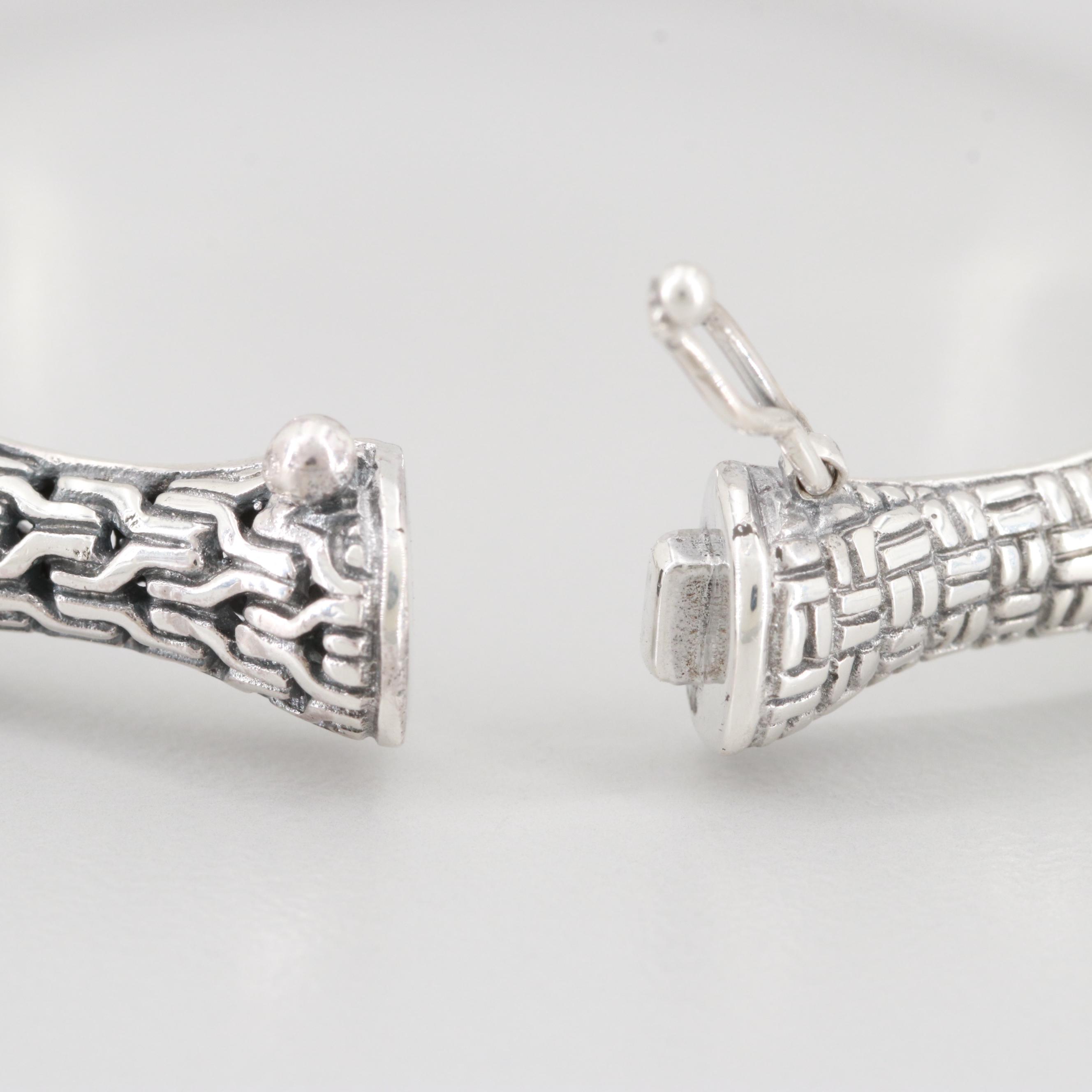 Sarda Sterling Silver Hinged Bracelet