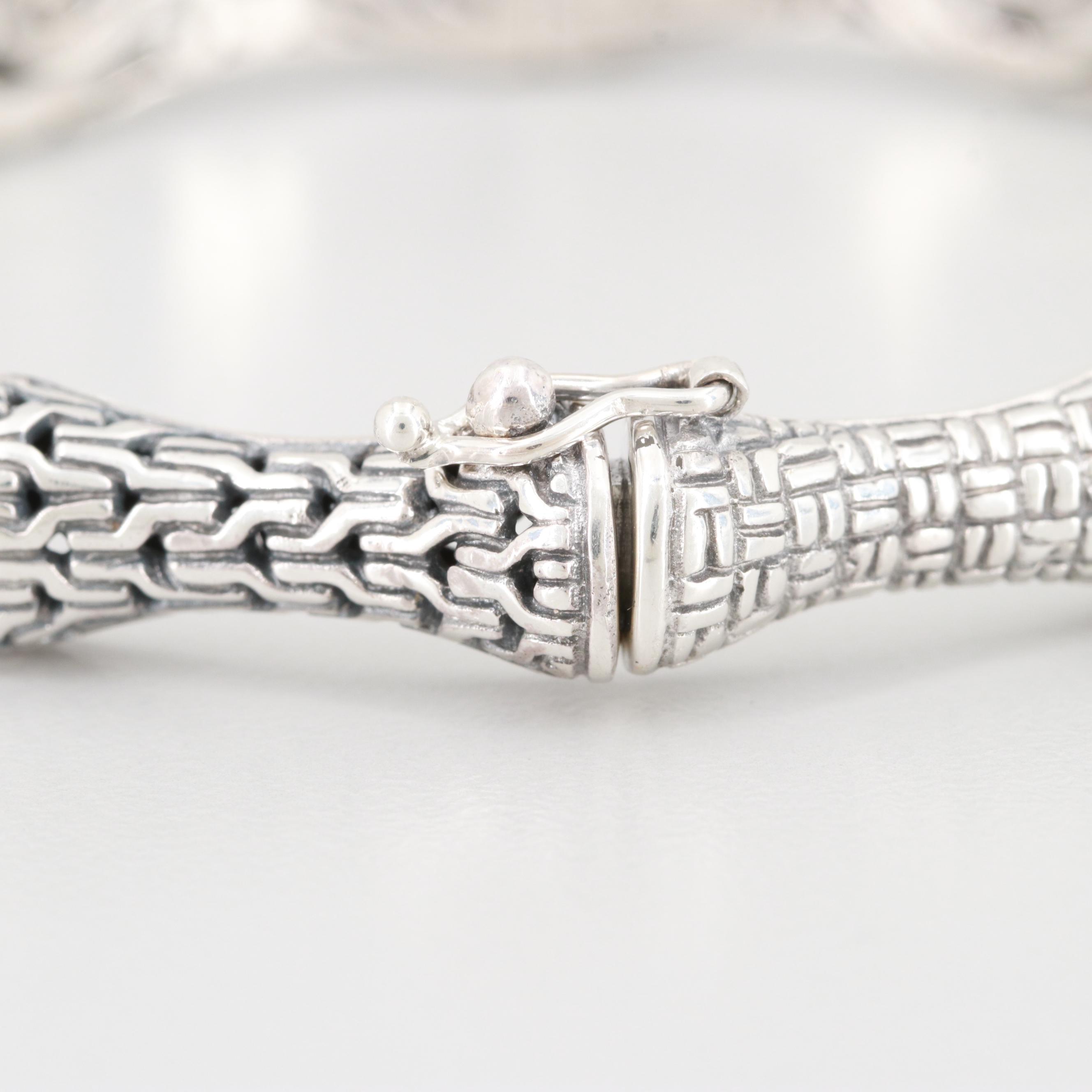 Sarda Sterling Silver Hinged Bracelet