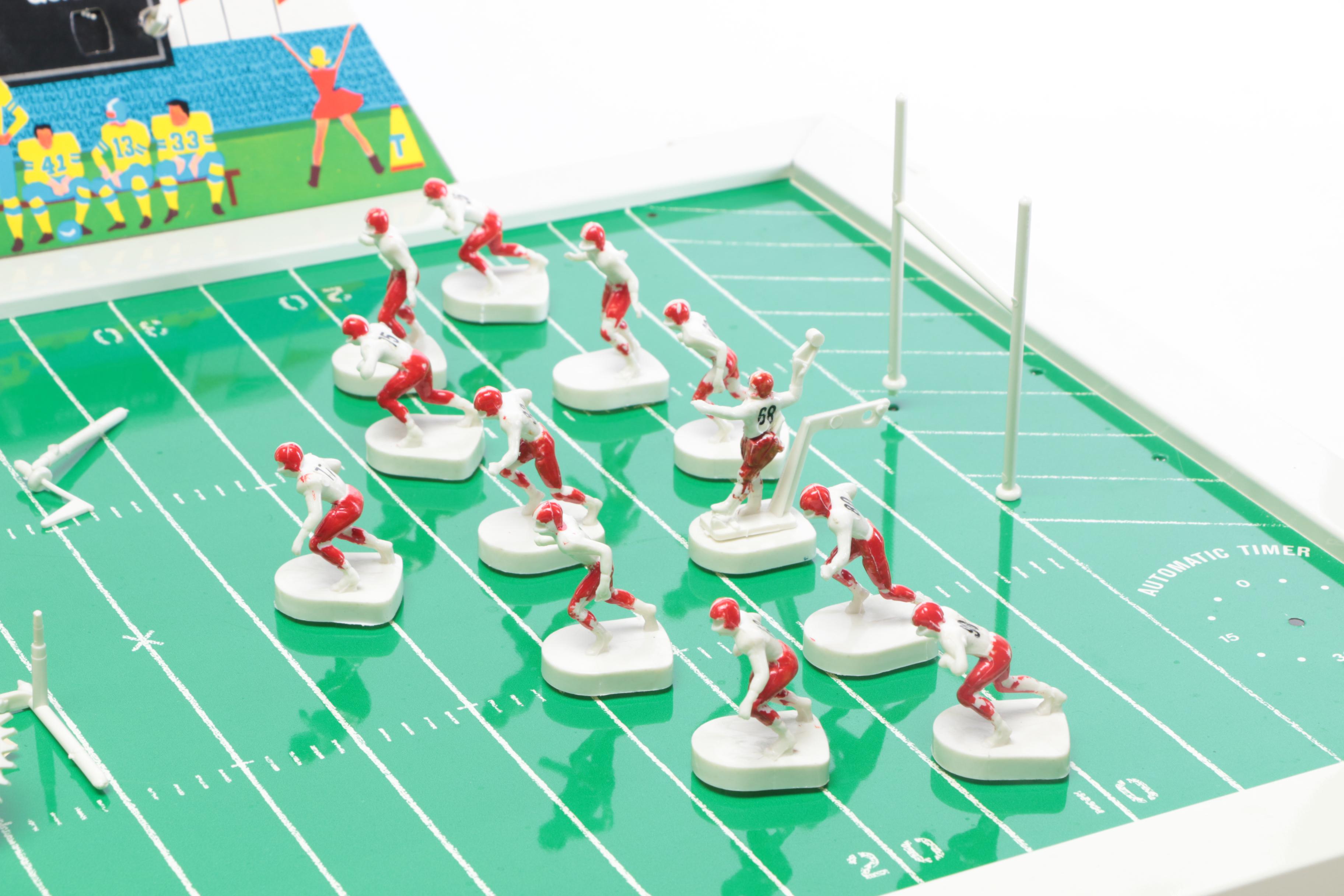 Vintage Tudor Tru-Action Electric Football Table Top Game