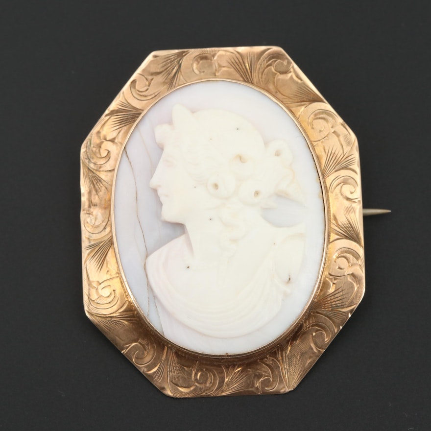 Circa 1930 10K Rose Gold Carved Conch Shell Cameo Converter Brooch