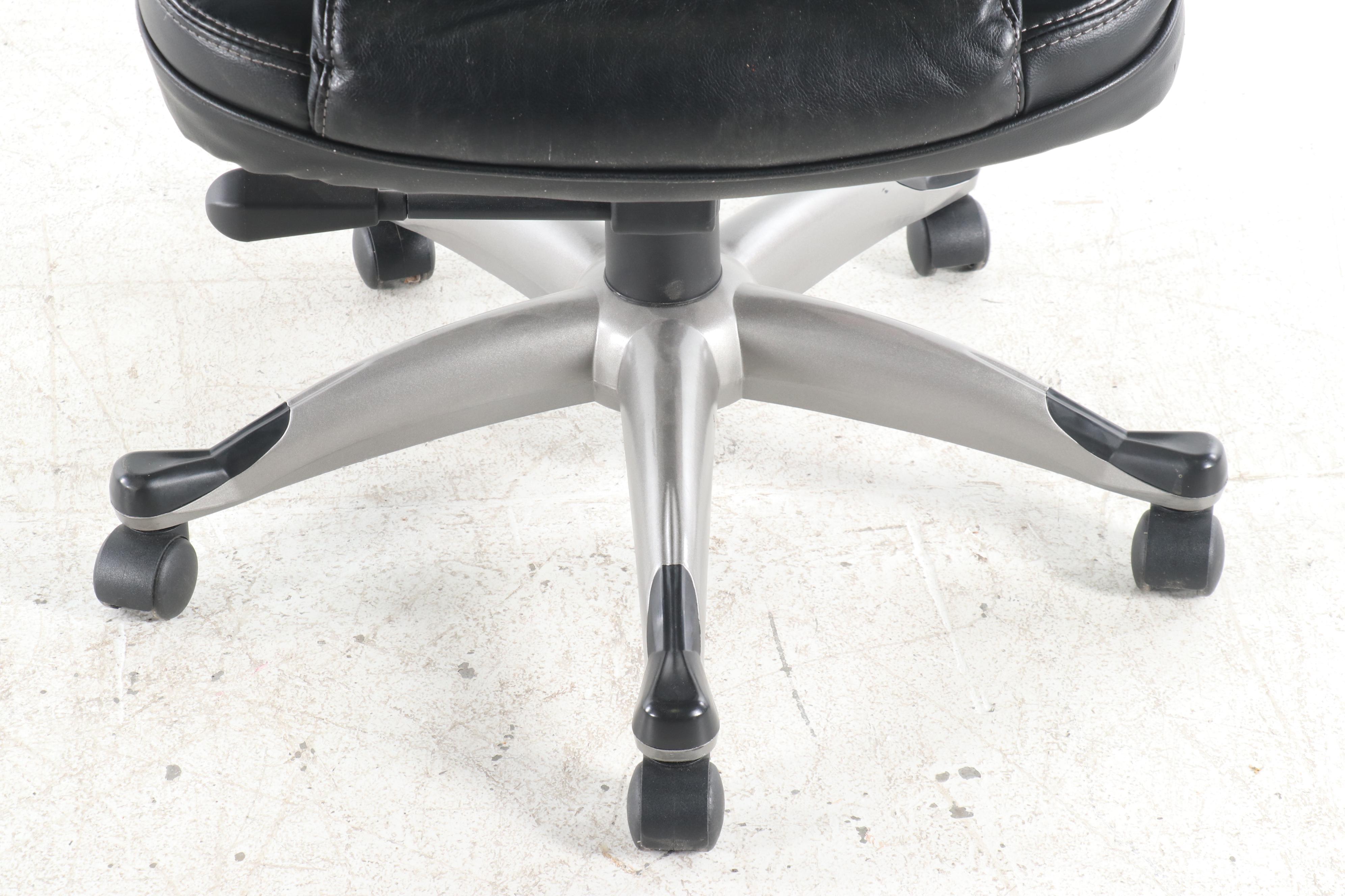Global Furniture "Osgood" Office Chair, Contemporary
