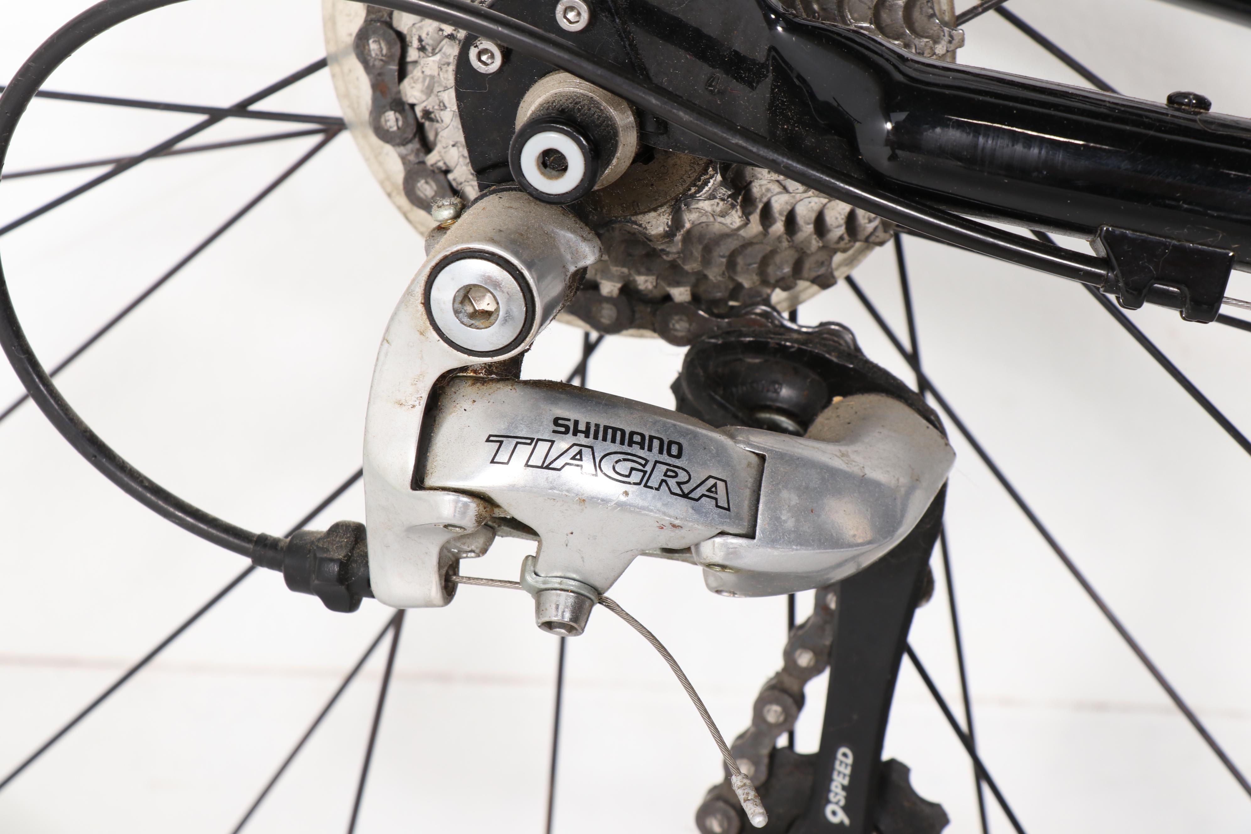 Cannondale CAAD 3 R400 Road Bike with Pump and Valve Tubes